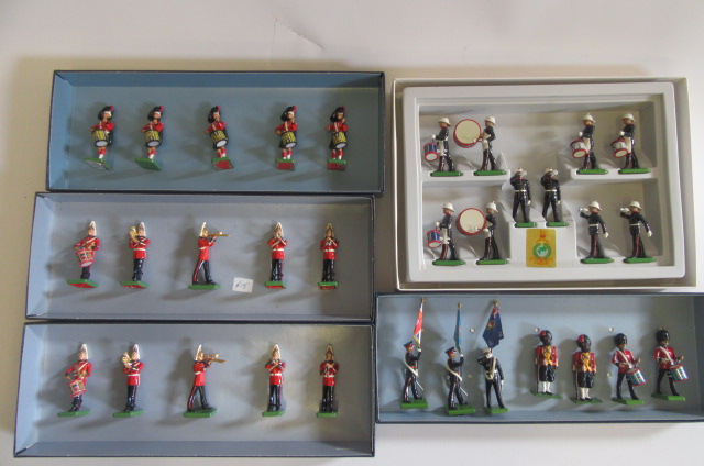 Modern Issues Britains figures comprising Royal Marines Band Image
