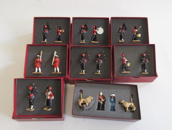 Modern Issues Britains Delhi Durbar Range Image