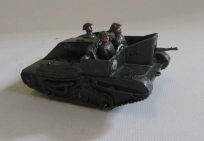 Britains 1876 Bren Gun Carrier with three crew Image