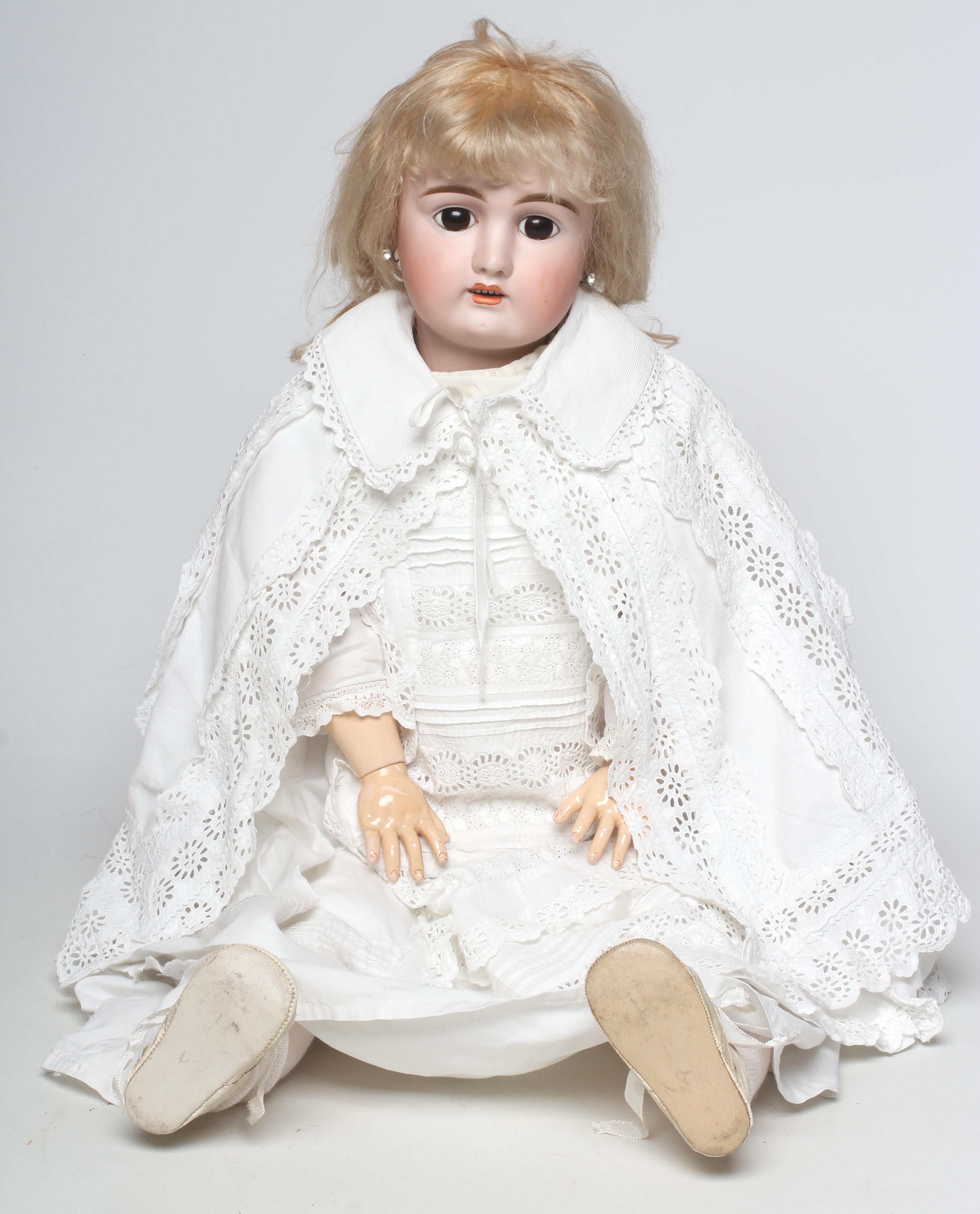An early Bahr & Proschild bisque socket head doll Image