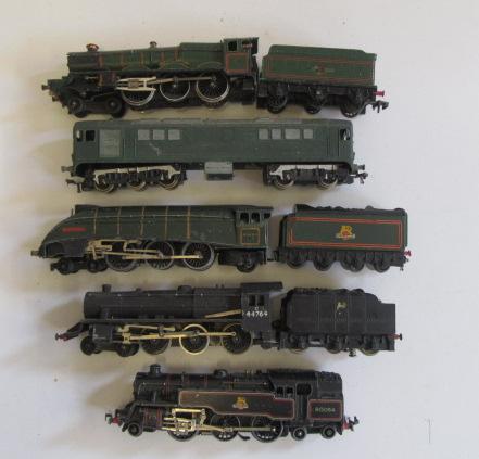 Five playworn locomotives including Hornby Dublo Cardiff Castle Image