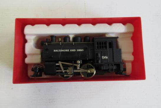 Rivarossi Baltimore and Ohio 0-4-0 tank locomotive No 98 Image