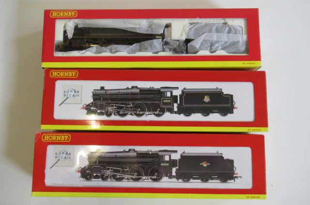Hornby China R2321 B.R. Class 5 Image
