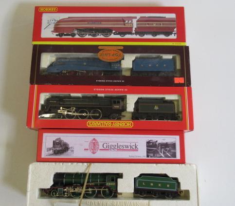 Hornby Railways Giggleswick (school model) Image