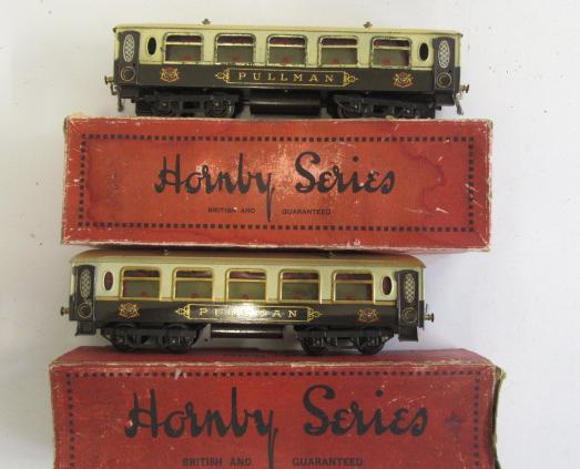 Two Hornby Bogie Pullman coaches Image