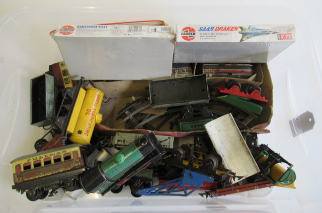 Playworn Hornby trains including clockwork 0-4-0 locomotive Image