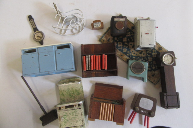 A small quantity of dolls house furniture and fittings including examples by PIT-A-PAT (Est. plus Image