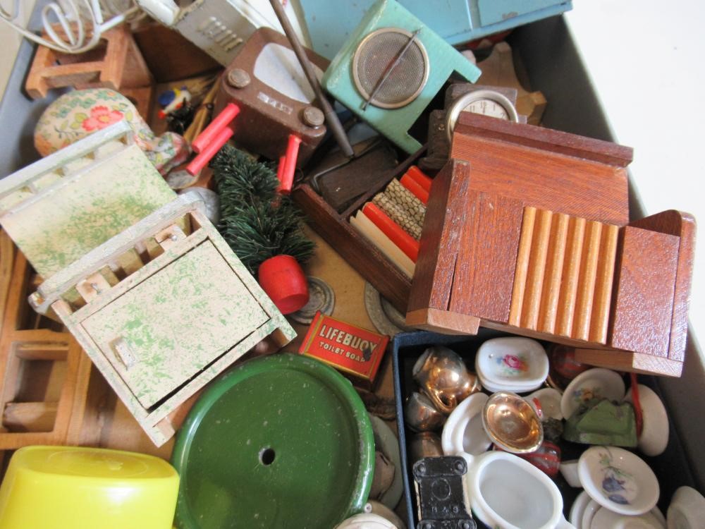 A small quantity of dolls house furniture and fittings including examples by PIT-A-PAT (Est. plus Image