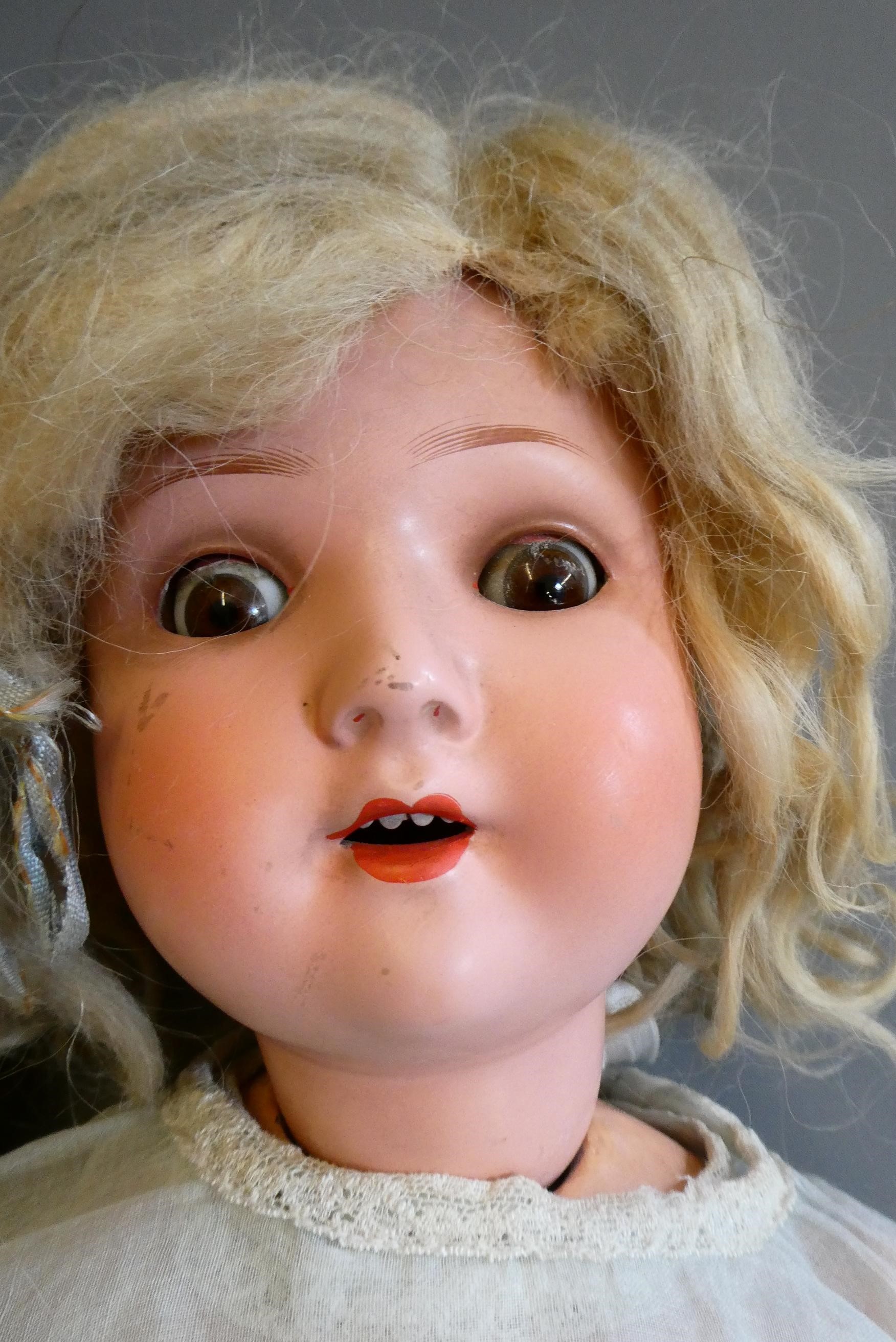 Two socket head dolls Image
