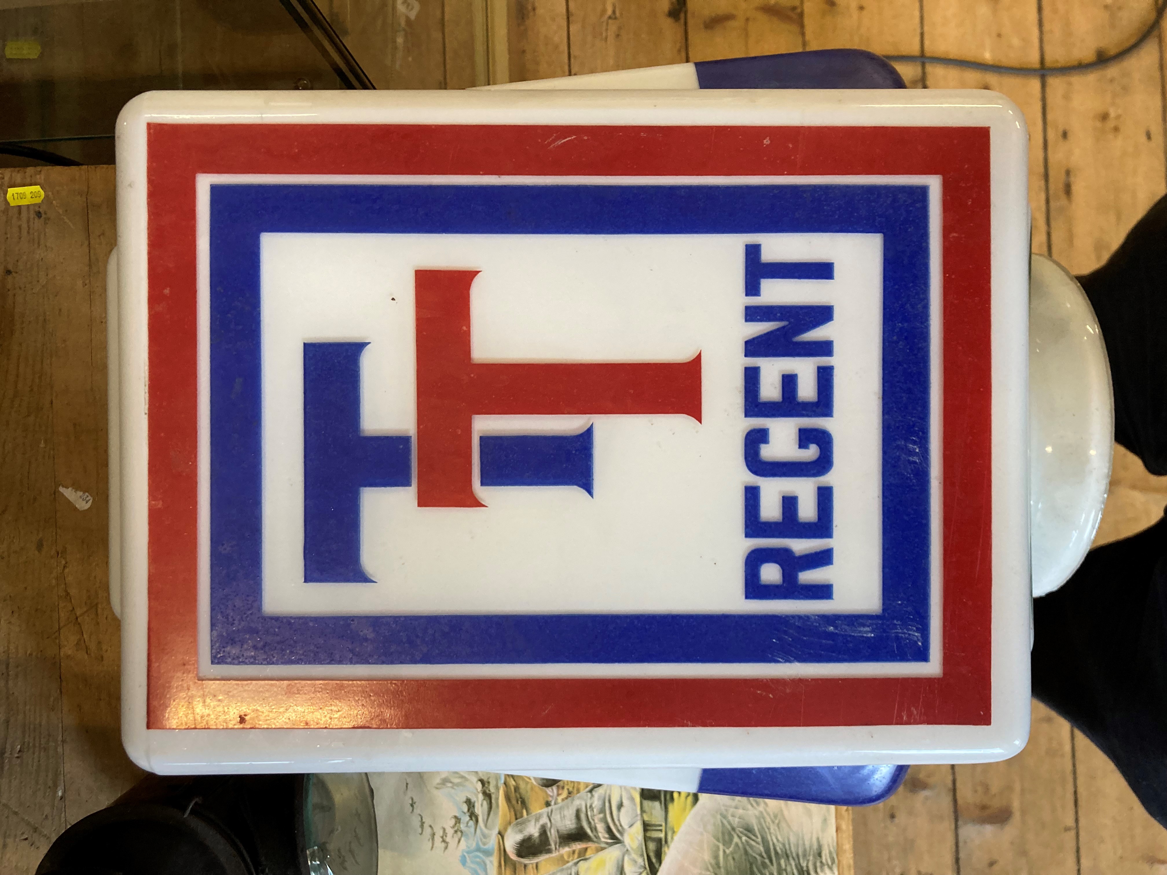 Regent TT petrol pump glass globe Image