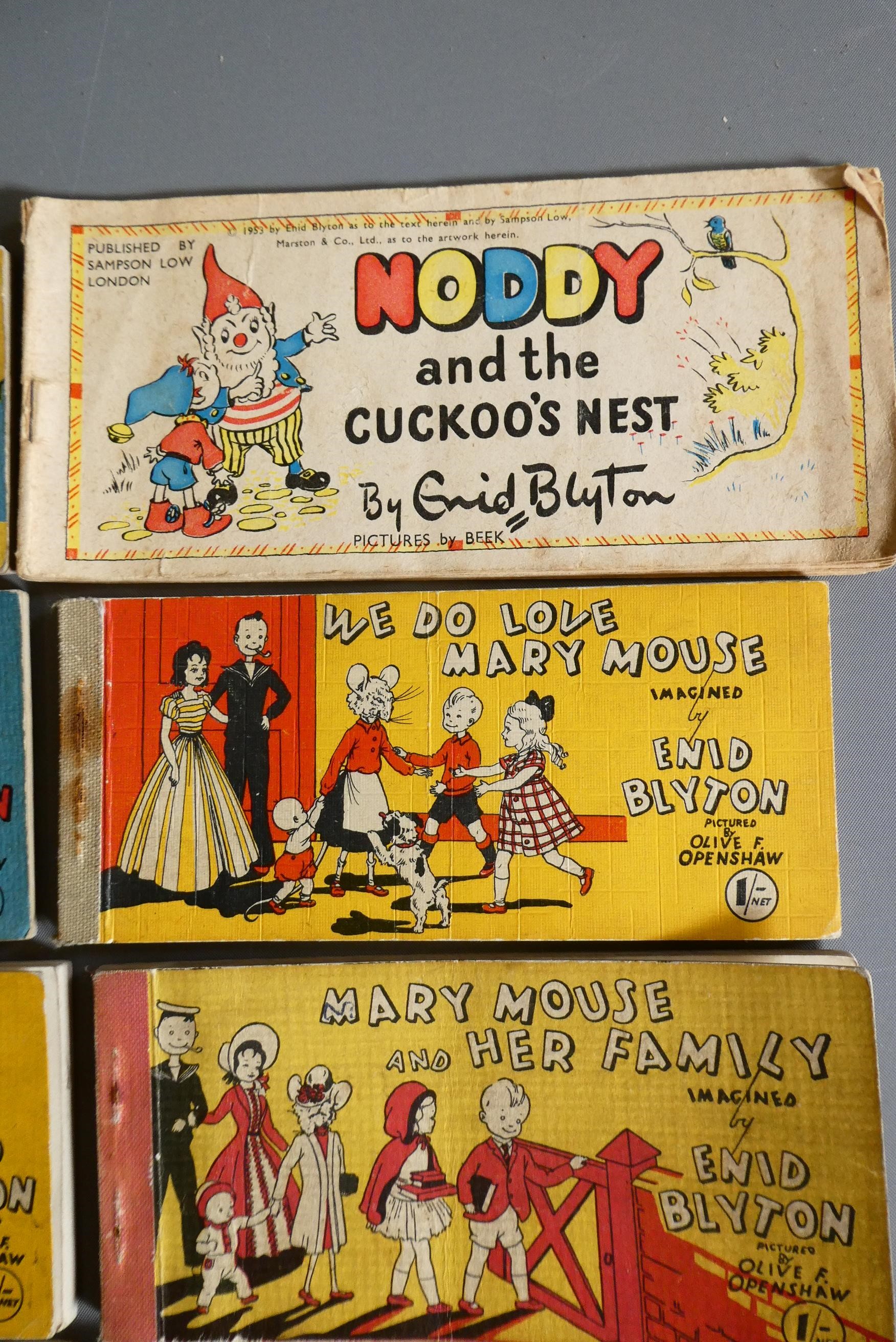 Twelve Enid Blyton strip books Image