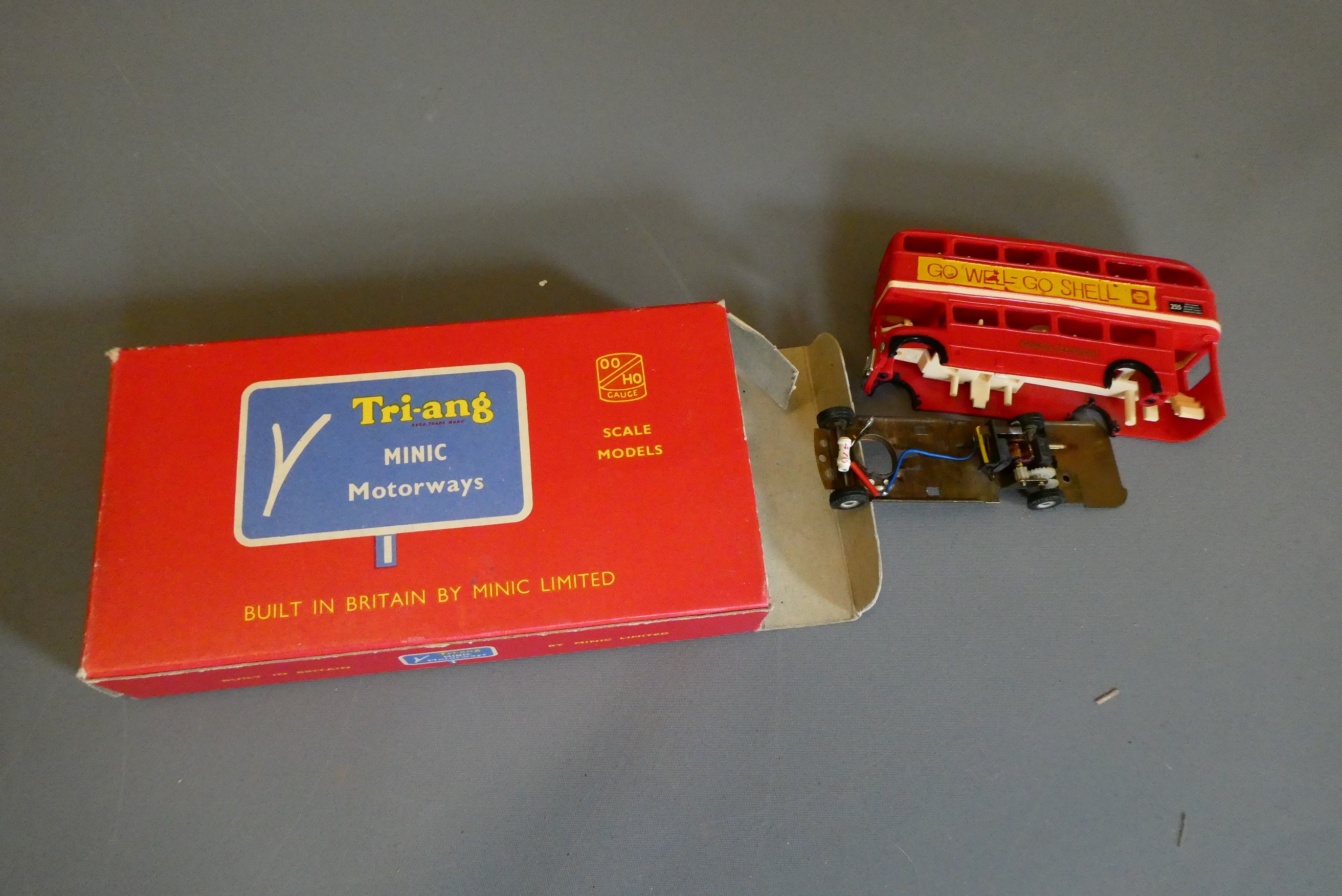 Six Minic Motorway slot cars comprising; Ford GT40 Image