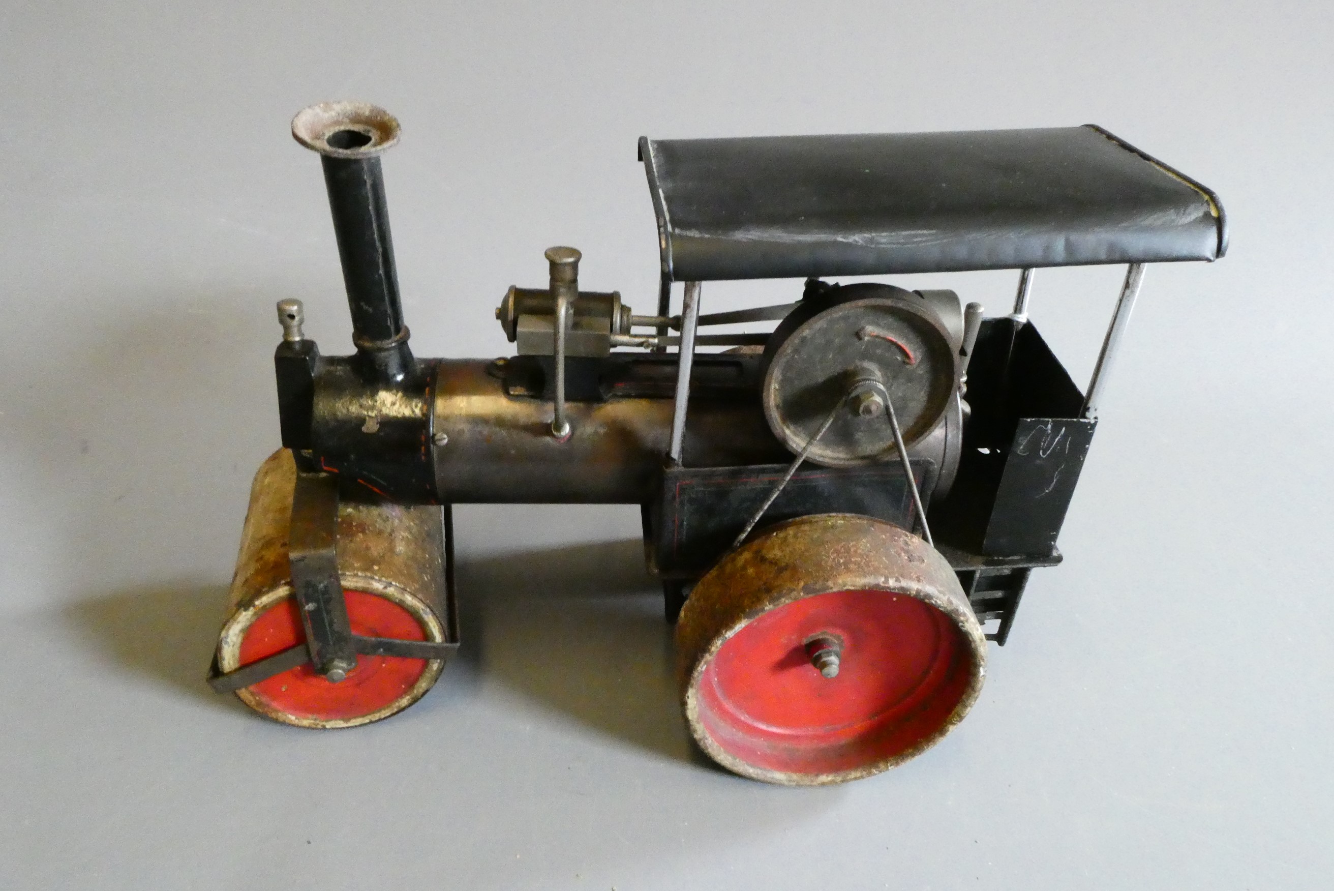 Doll & Co. spirit fired steam road roller, some rusting to wheels and plate work, replacement Image