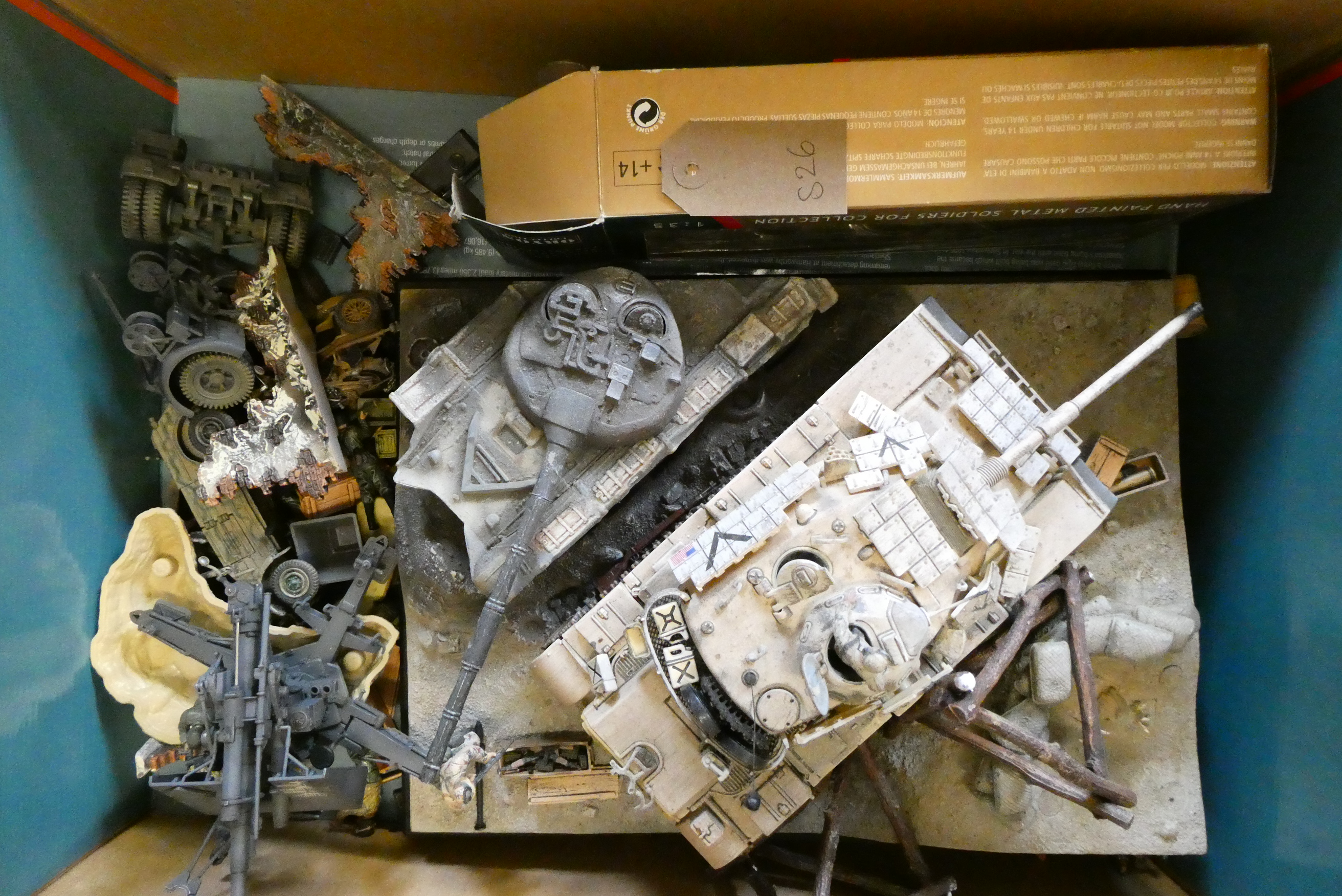 Unboxed military vehicles and accessories, some items may have small parts detached or missing. Fair Image