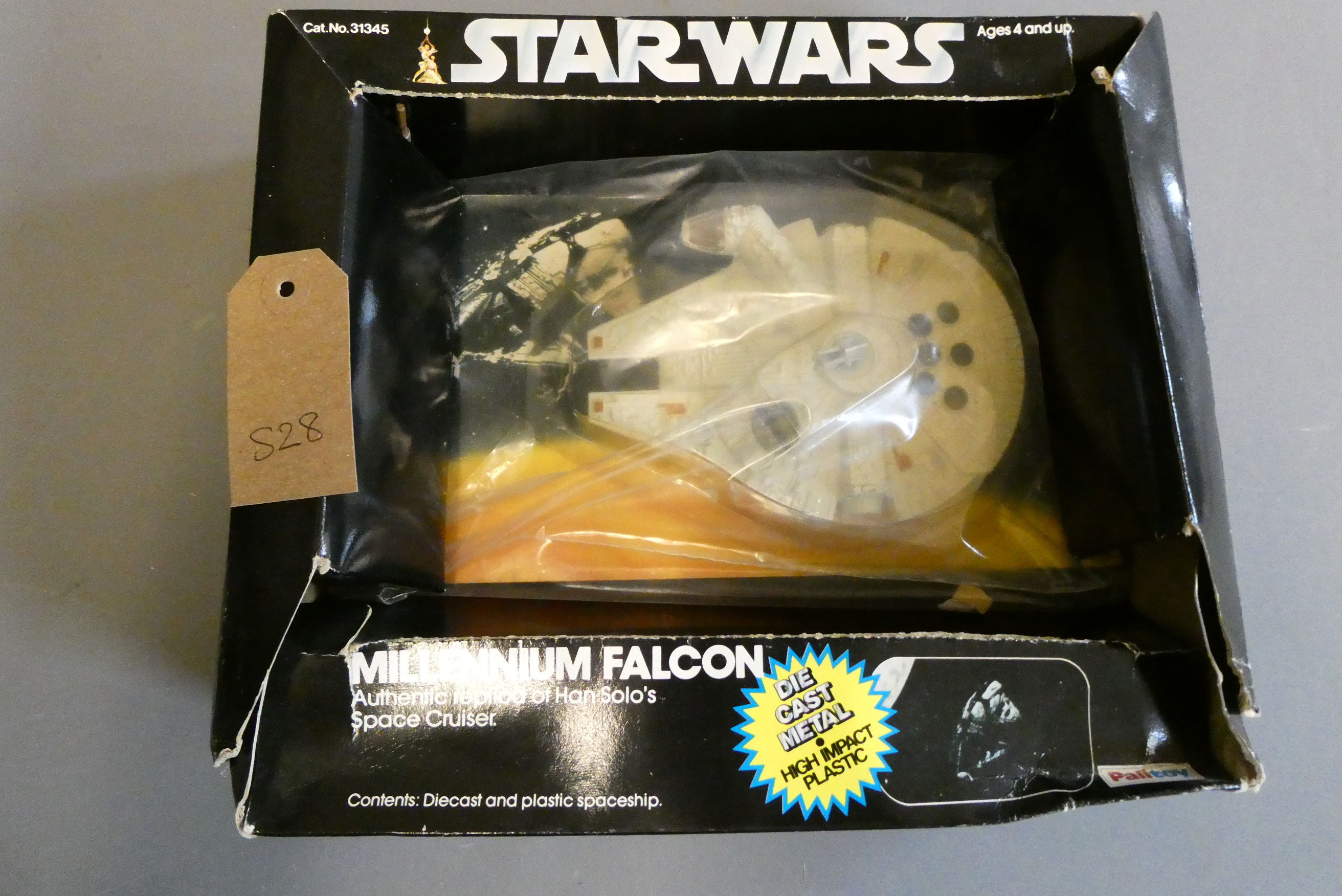 A Palitoy diecast Millennium Falcon. Box faulty, model good (Est. plus 24% premium inc. VAT) Image
