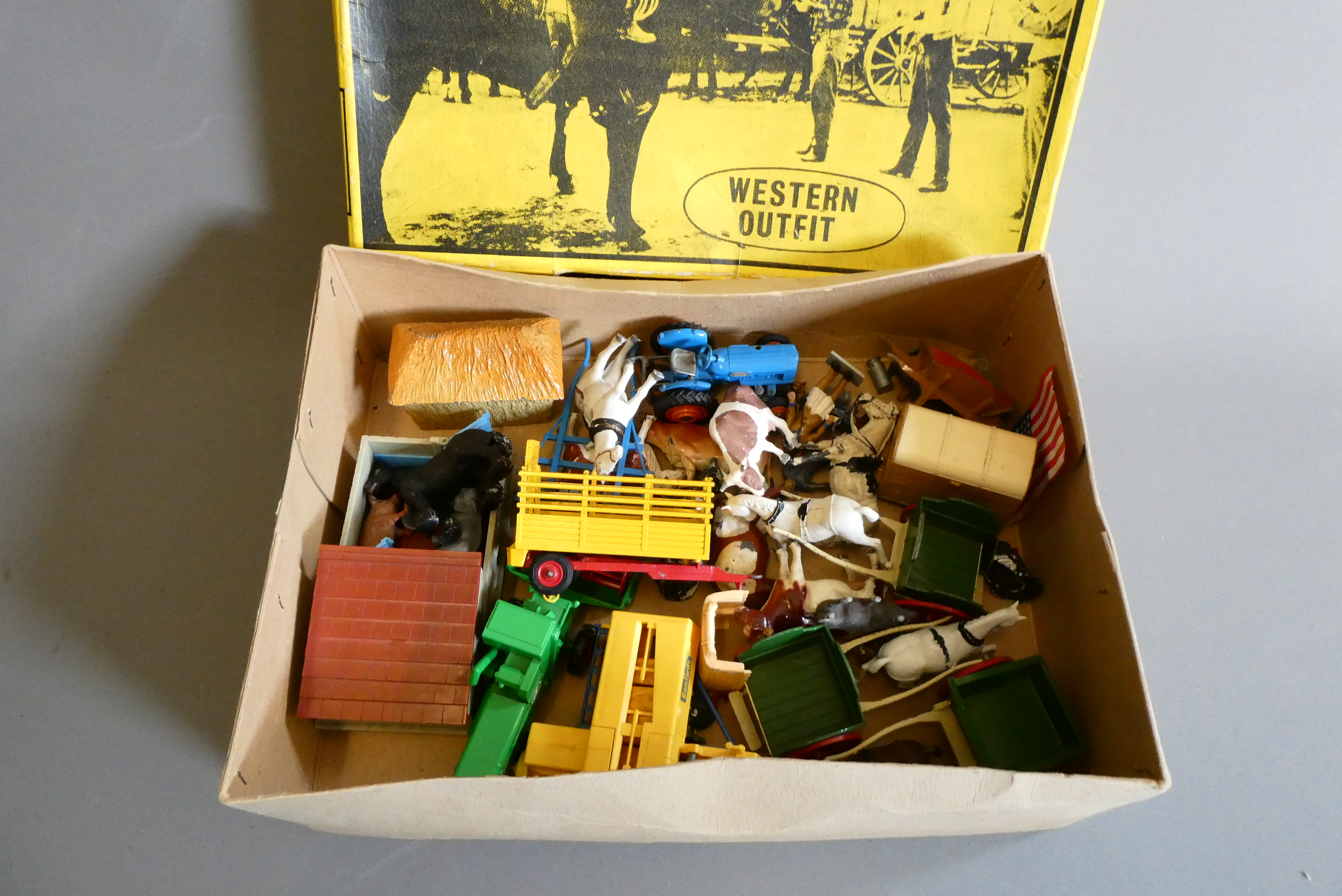 Plastic farm animals and equipment by Britains and others. Fair to good (Est. plus 24% premium inc. Image