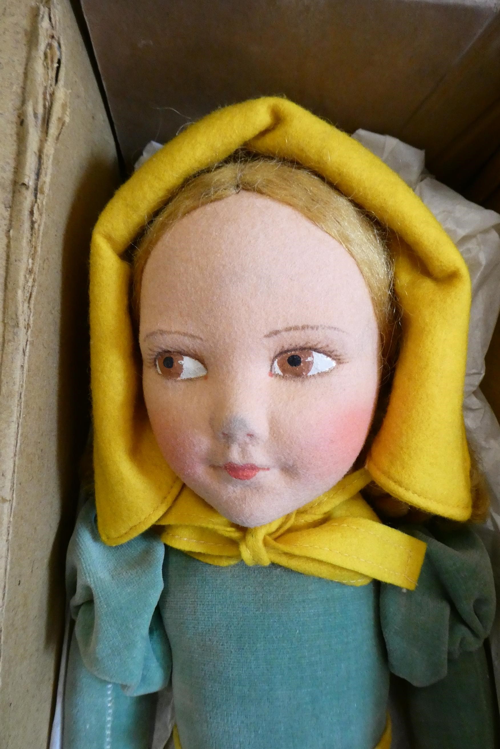 Norah Wellings girl doll with painted sideways glancing eyes Image
