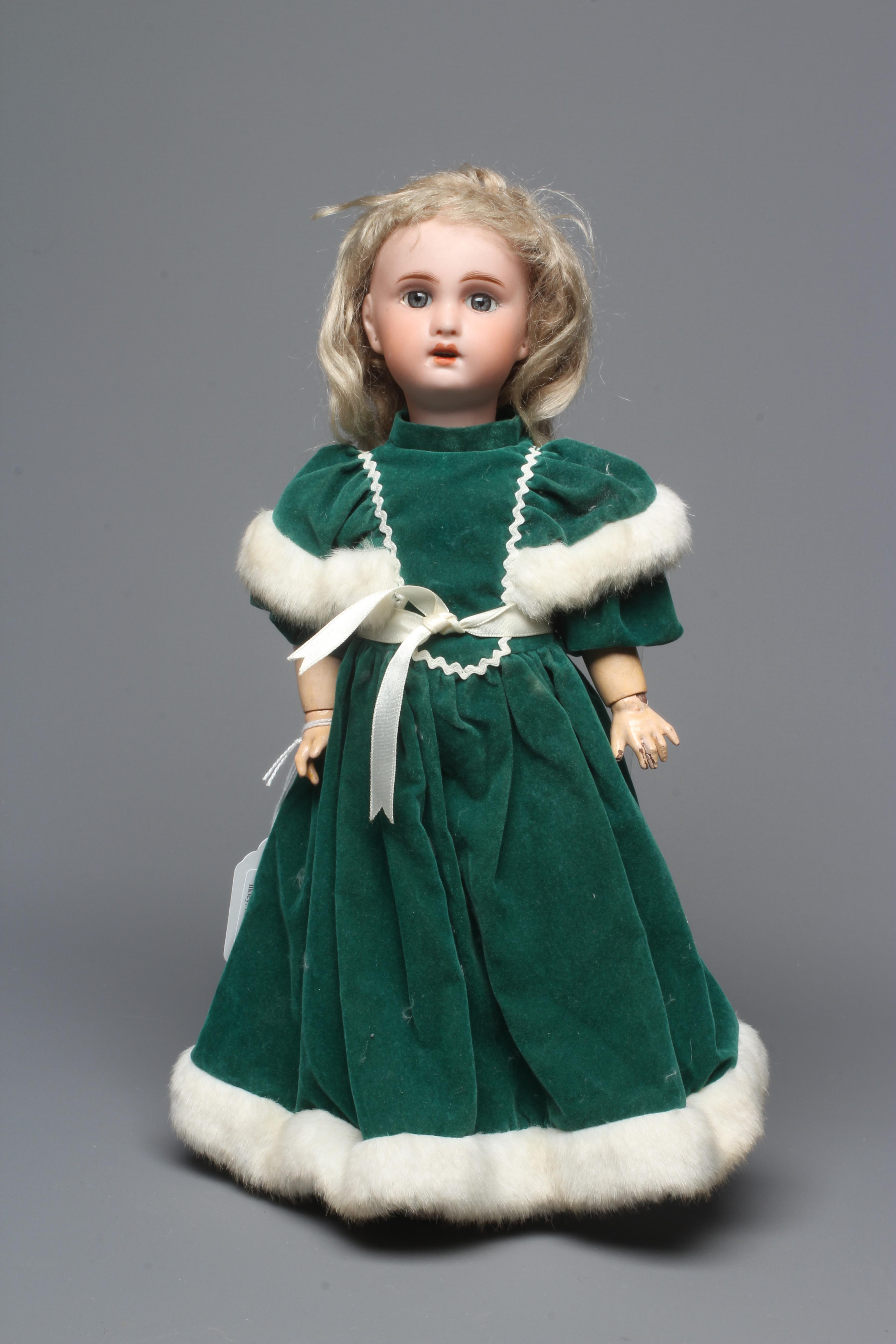 A French bisque socket head doll Image