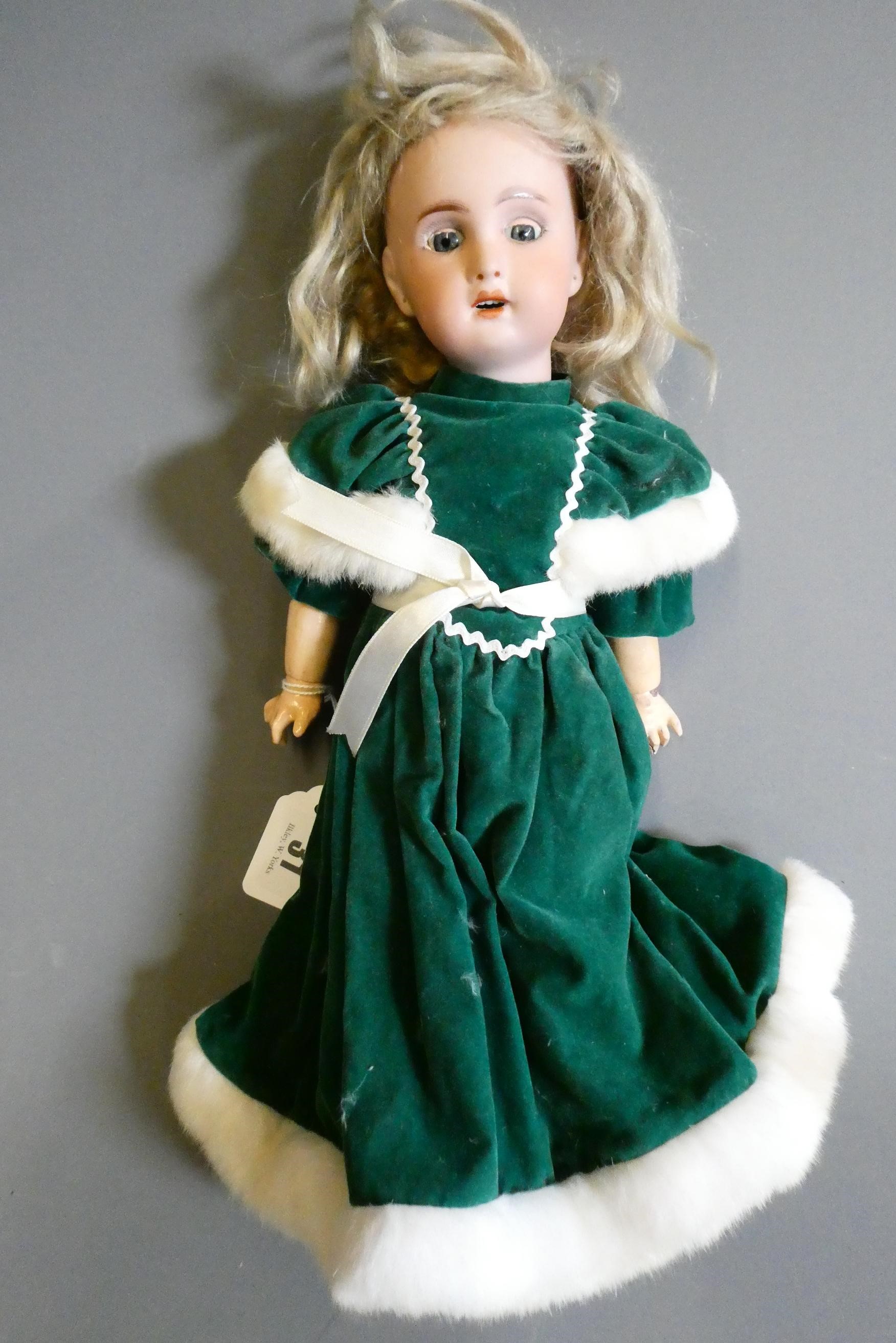 A French bisque socket head doll Image