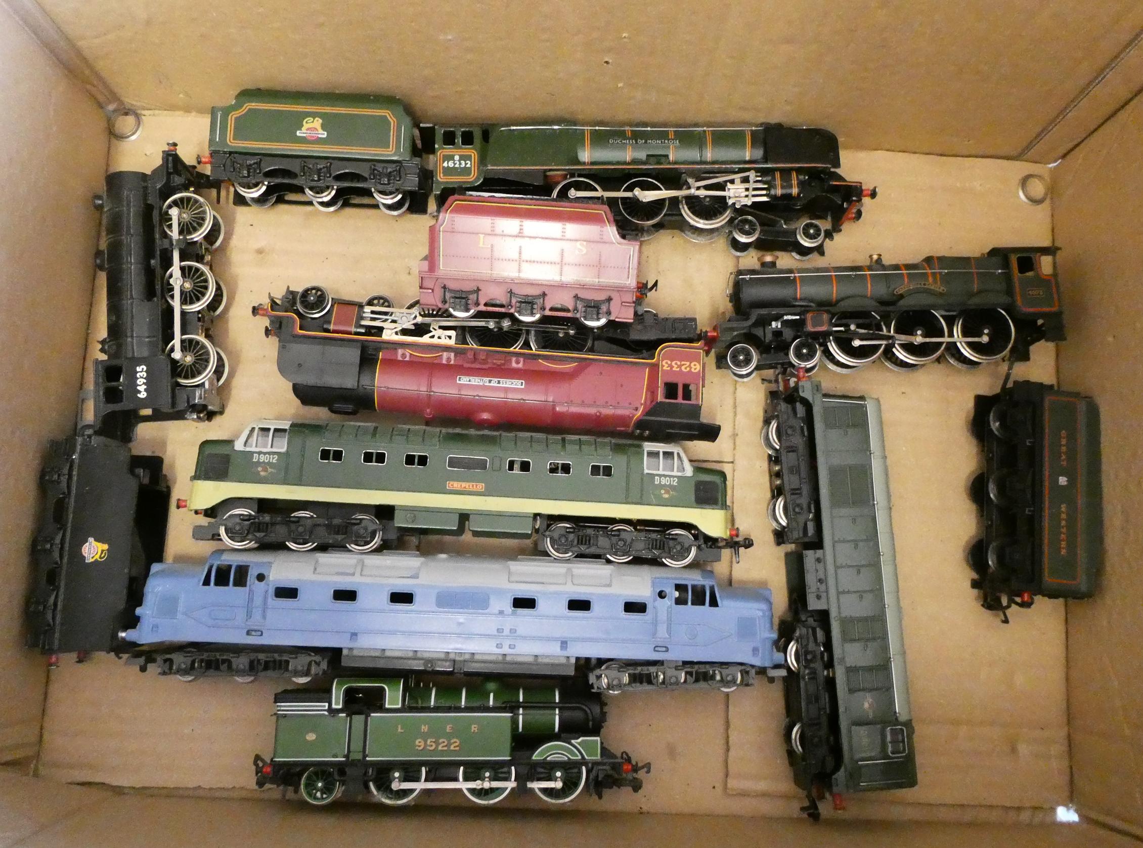 Unboxed rolling stock by Hornby and others including steam locomotives and diesel locomotives Image