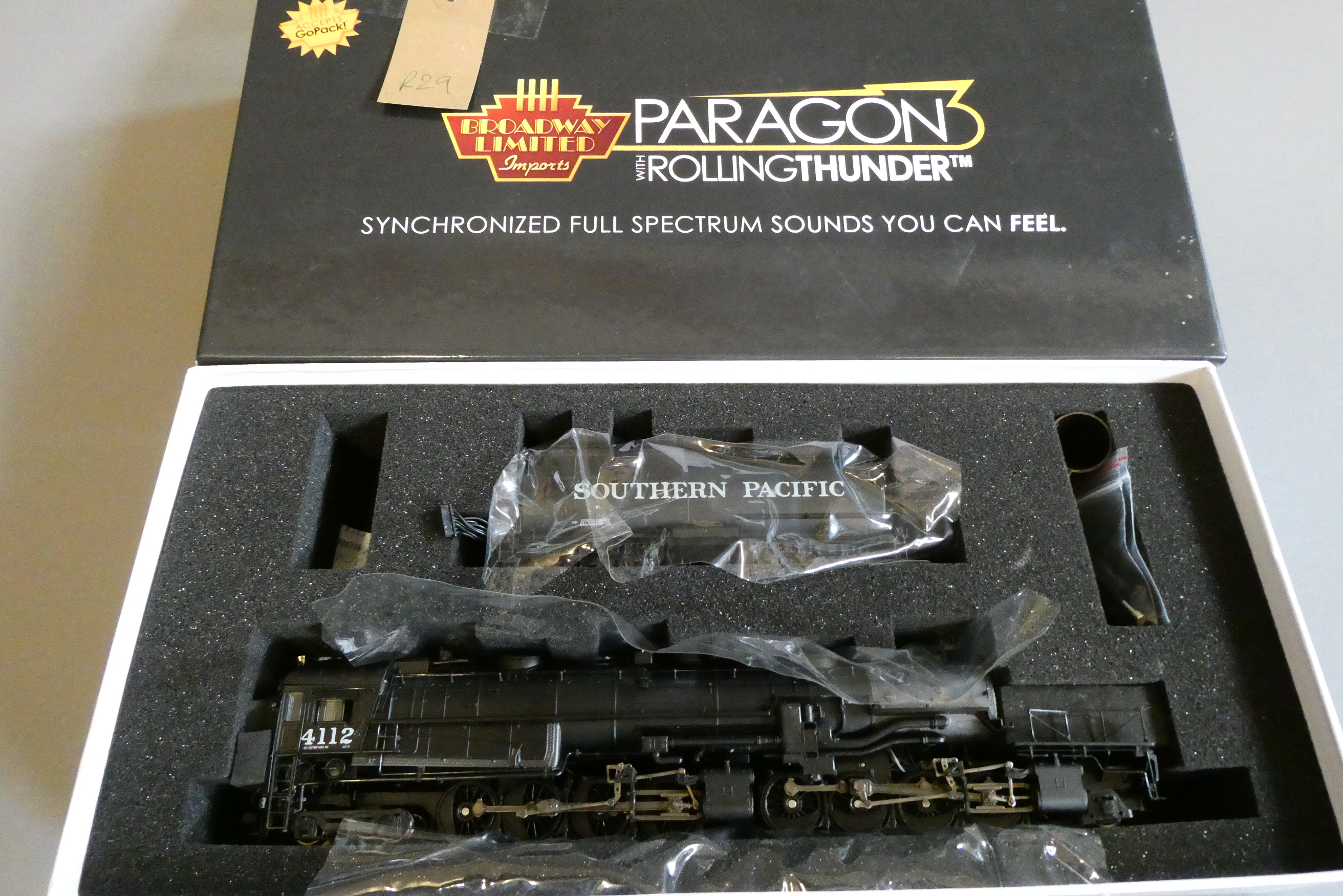 Broadway Limited HO scale DCC sound fitted Cab Forward 4112 locomotive. Boxed, excellent (Est. plus Image