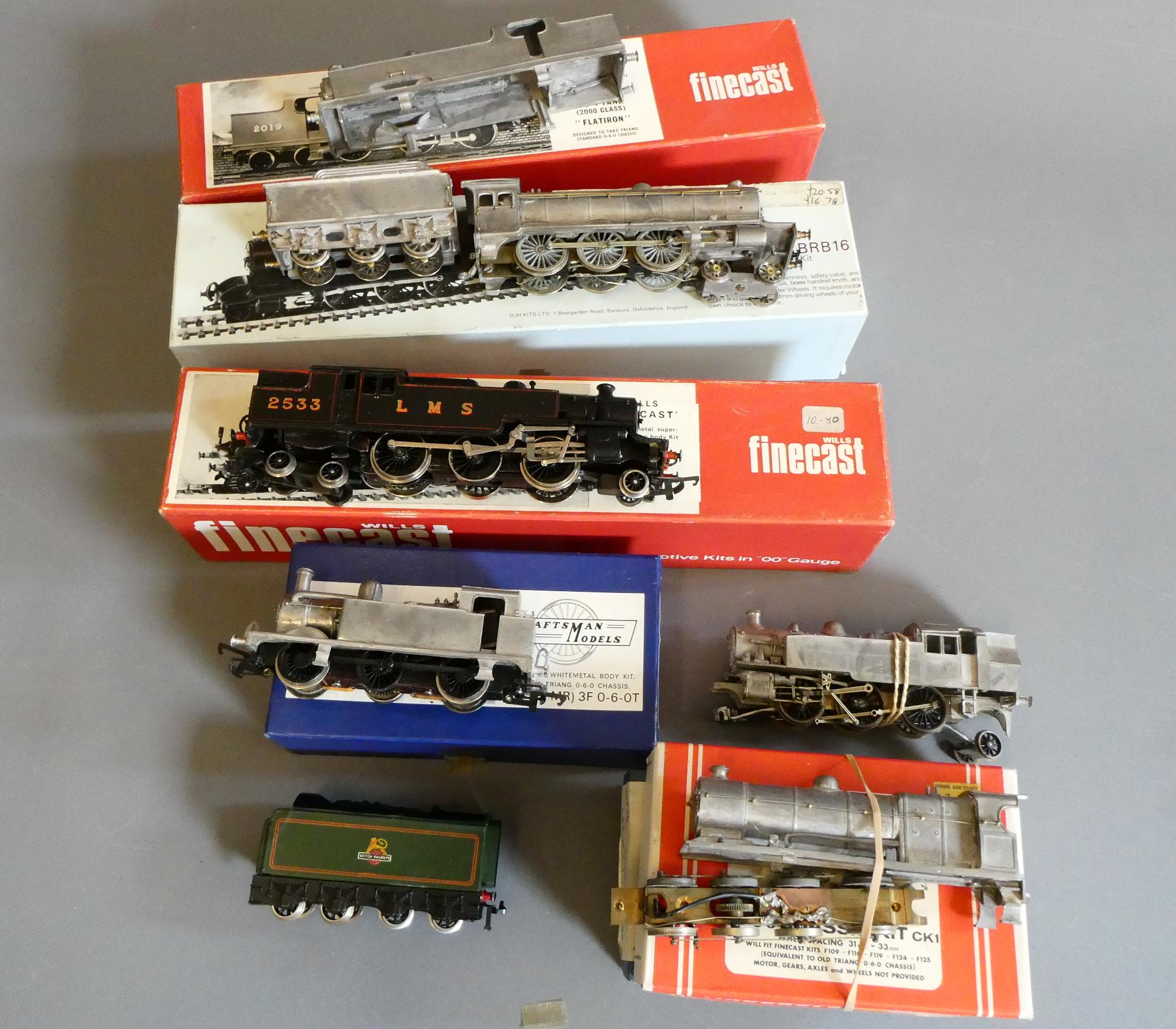 Kit built models from various manufacturers, some items incomplete or require further finishing, Image