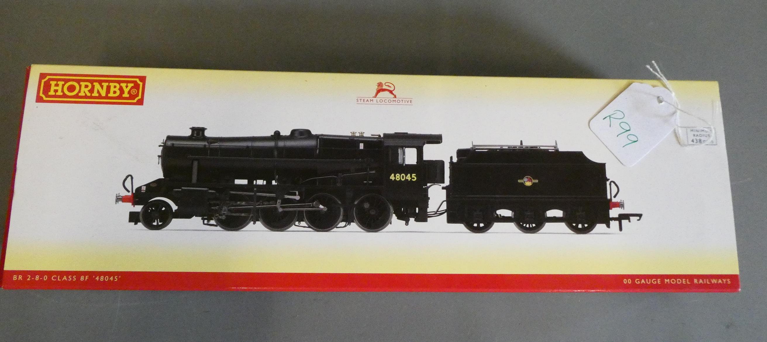 Hornby DCC British Railways Class 8F with Fowler tender 48045 finished in black Image