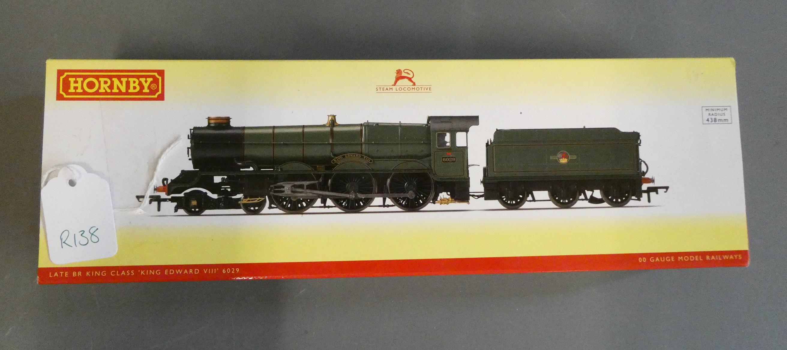 Hornby King Edward VIII locomotive finished in BR lined green livery 6029, fitted with Hornby DCC Image