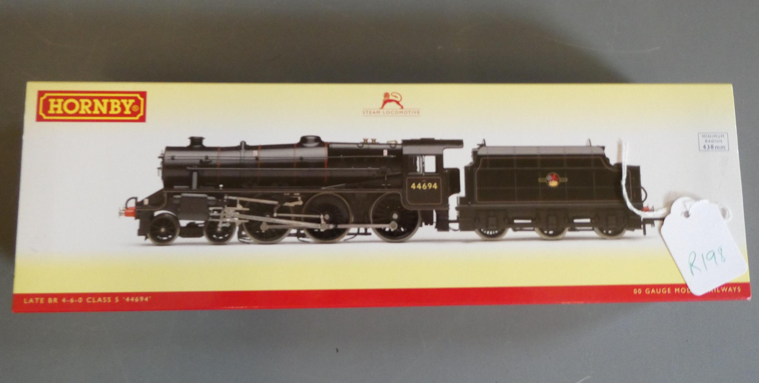 Hornby Class 5 locomotive finished in British Railways mixed traffic livery 44694, fitted with ESU Image