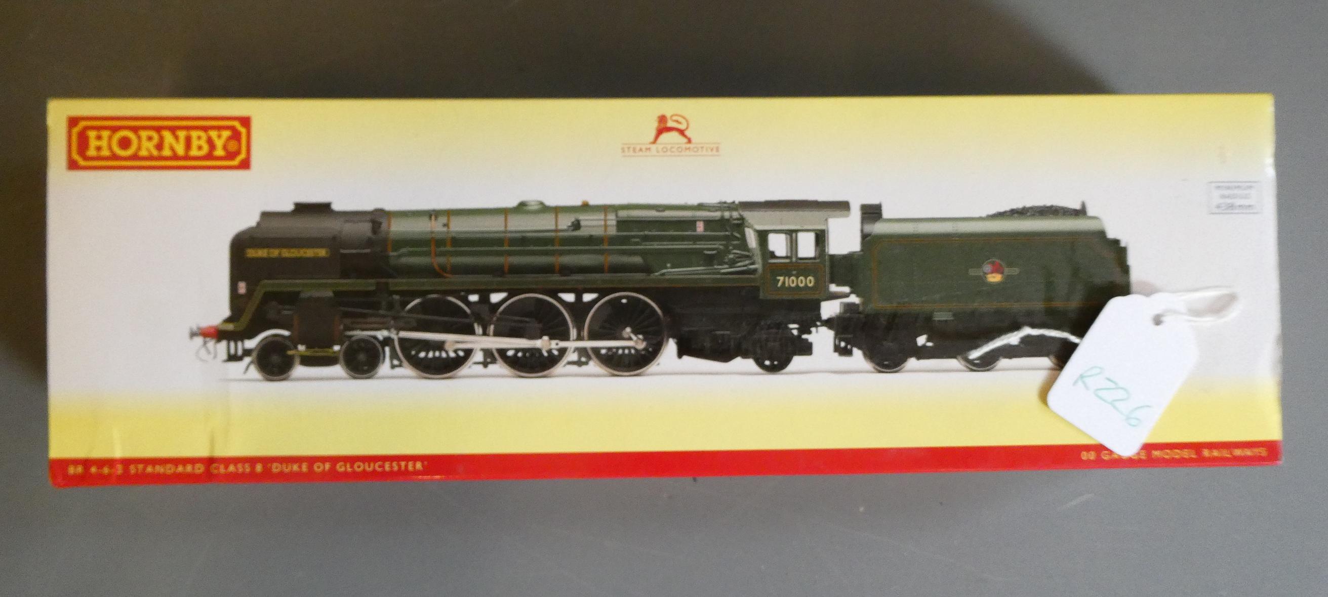 Hornby Class 8 locomotive Duke of Gloucester finished in British Railways lined green livery 71000 Image