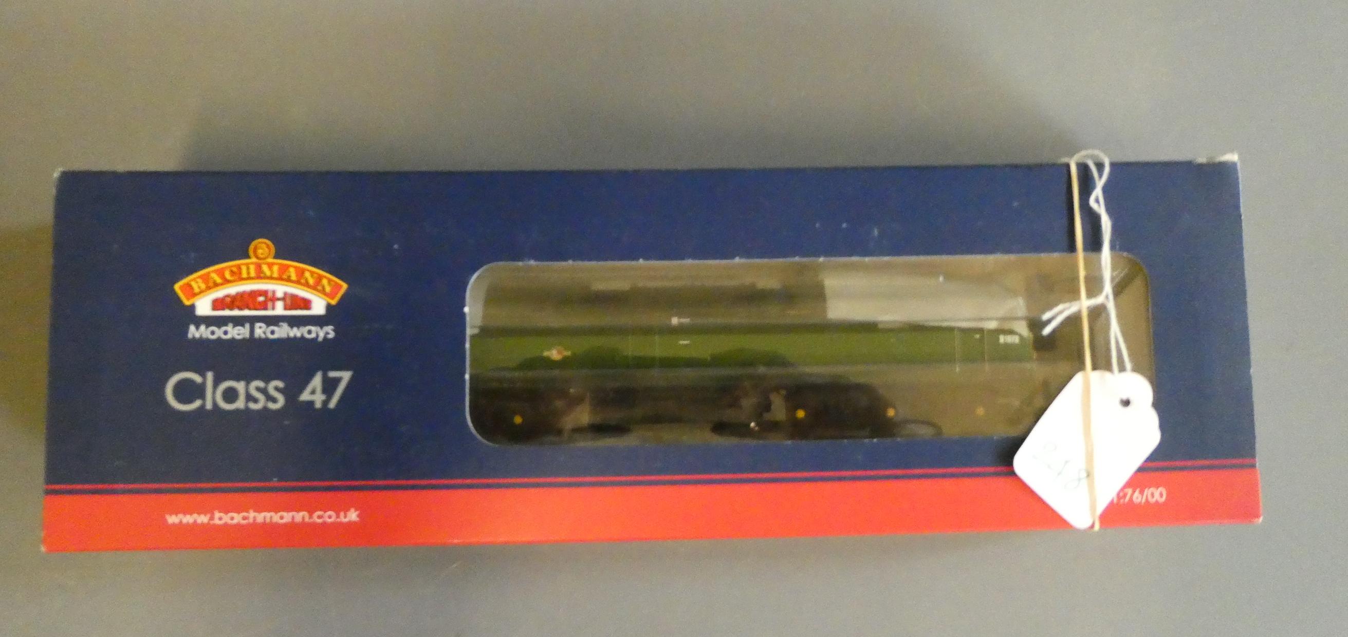 Bachmann Class 47 finished in British Railways two tone green, fitted with ESU V 4 sound decoder, Image