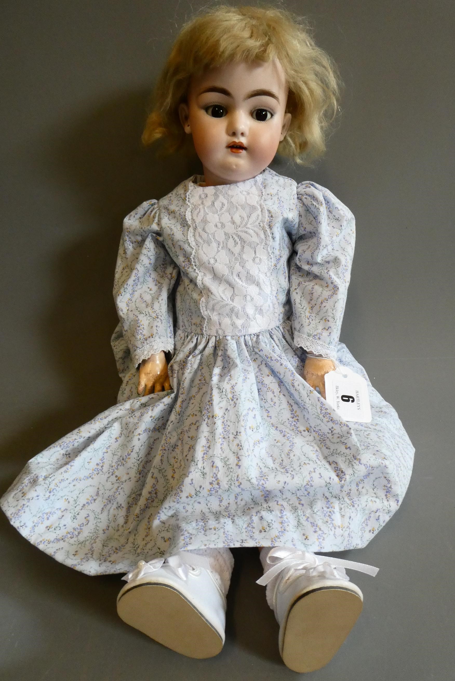 A Simon & Halbig bisque socket head doll Image