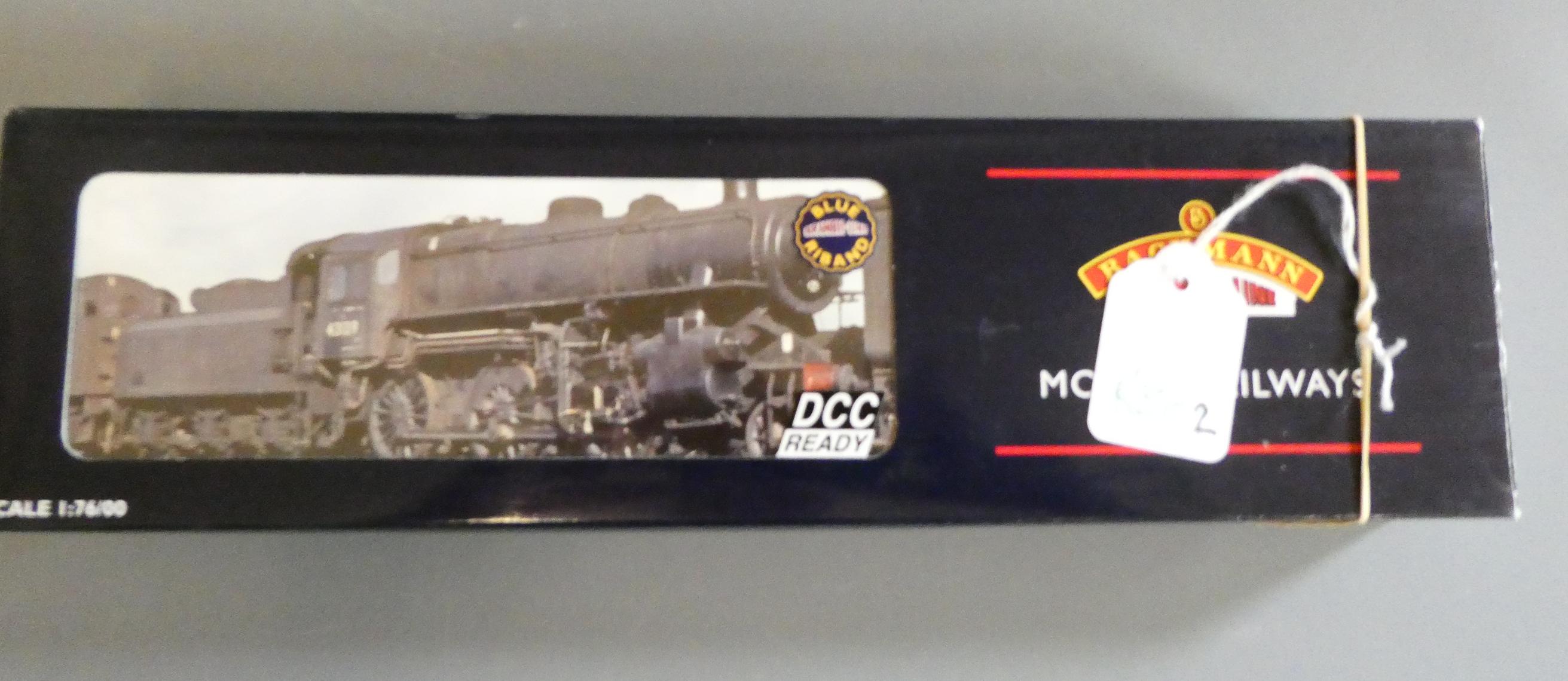 Bachmann Ivatt Class 4 finished in British Railways mixed traffic livery 43096, fitted with DCC 22 Image