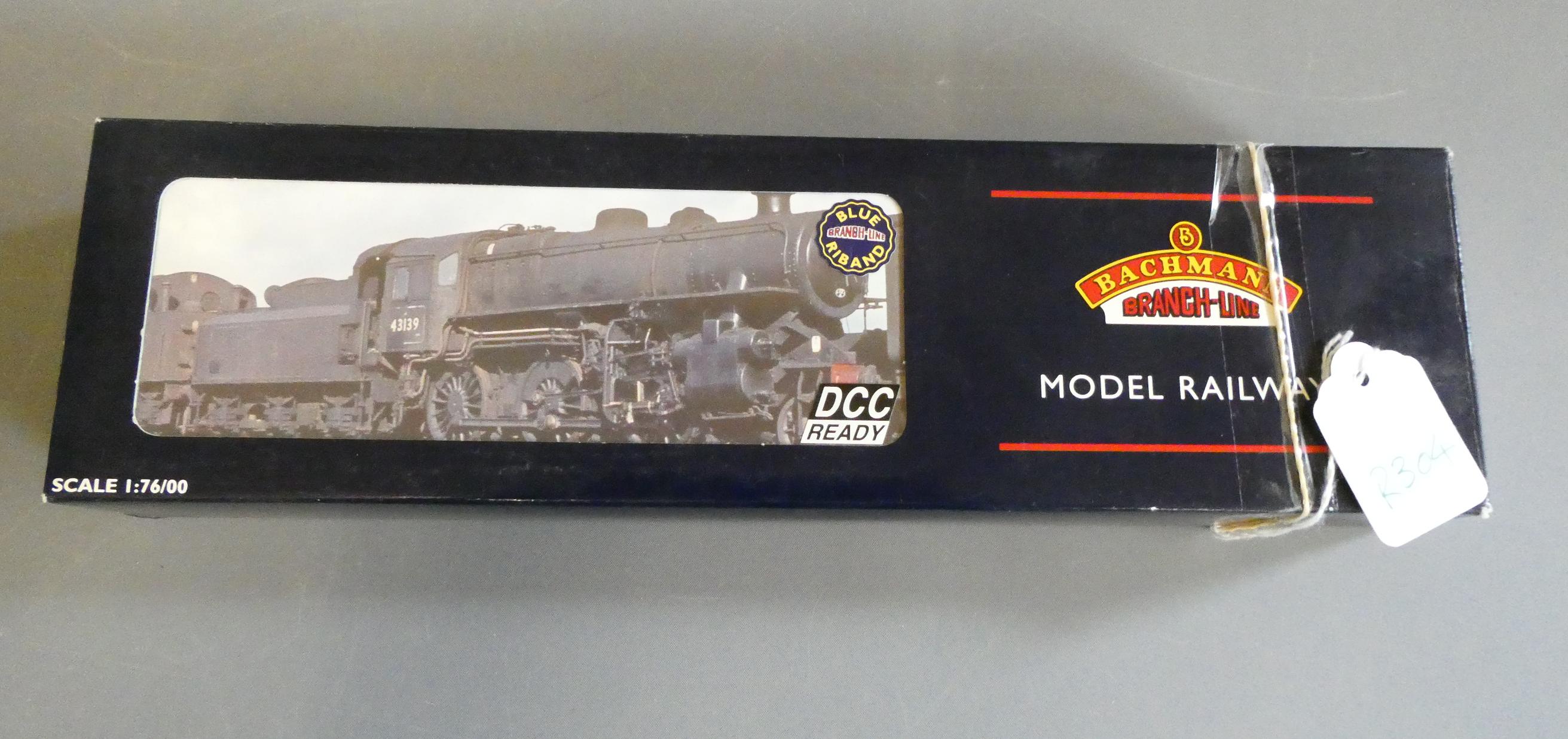 Bachmann Ivatt Class 4 finished in British Railways mixed traffic livery 43160 Image