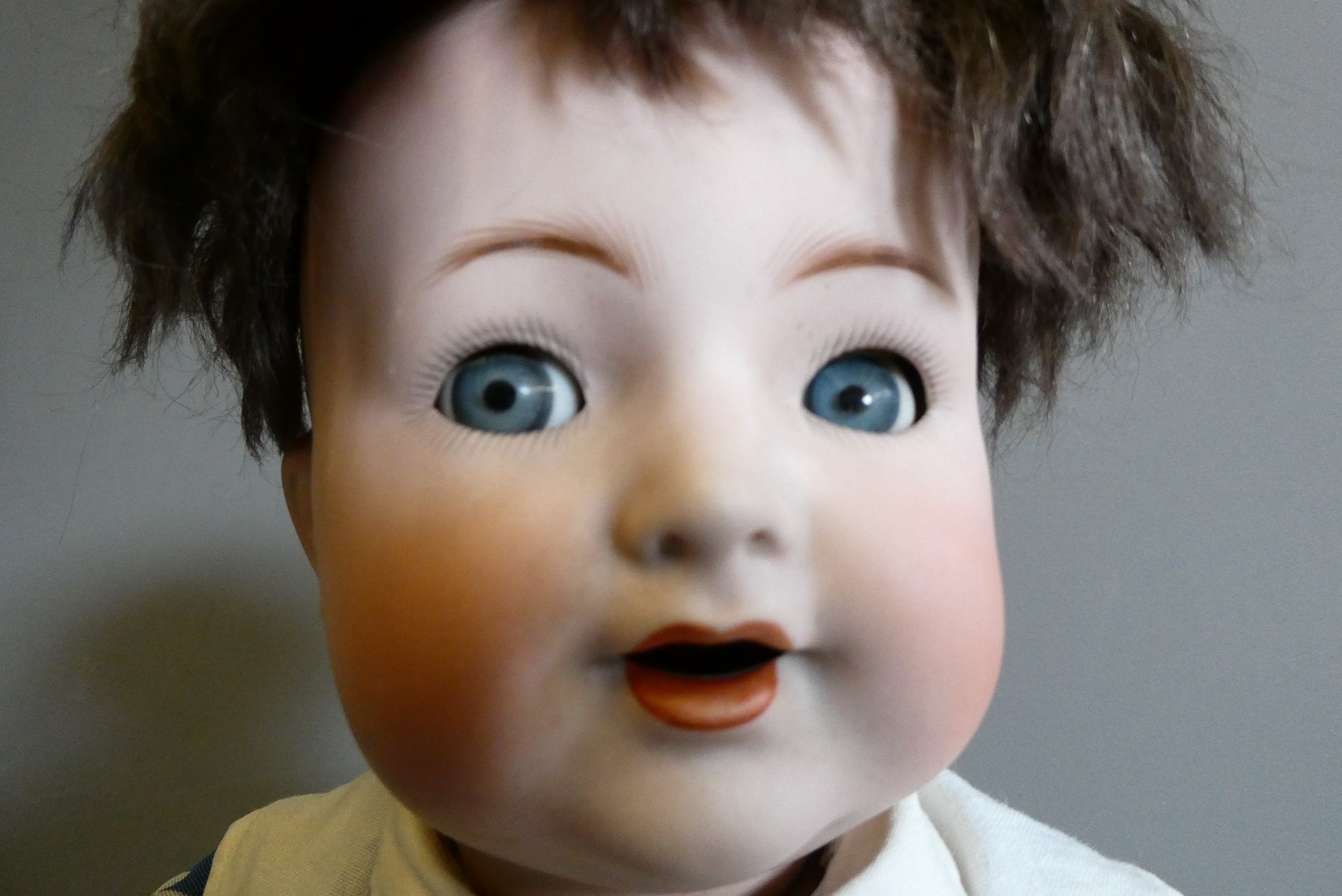 A Simon & Halbig K&R bisque socket head character doll Image