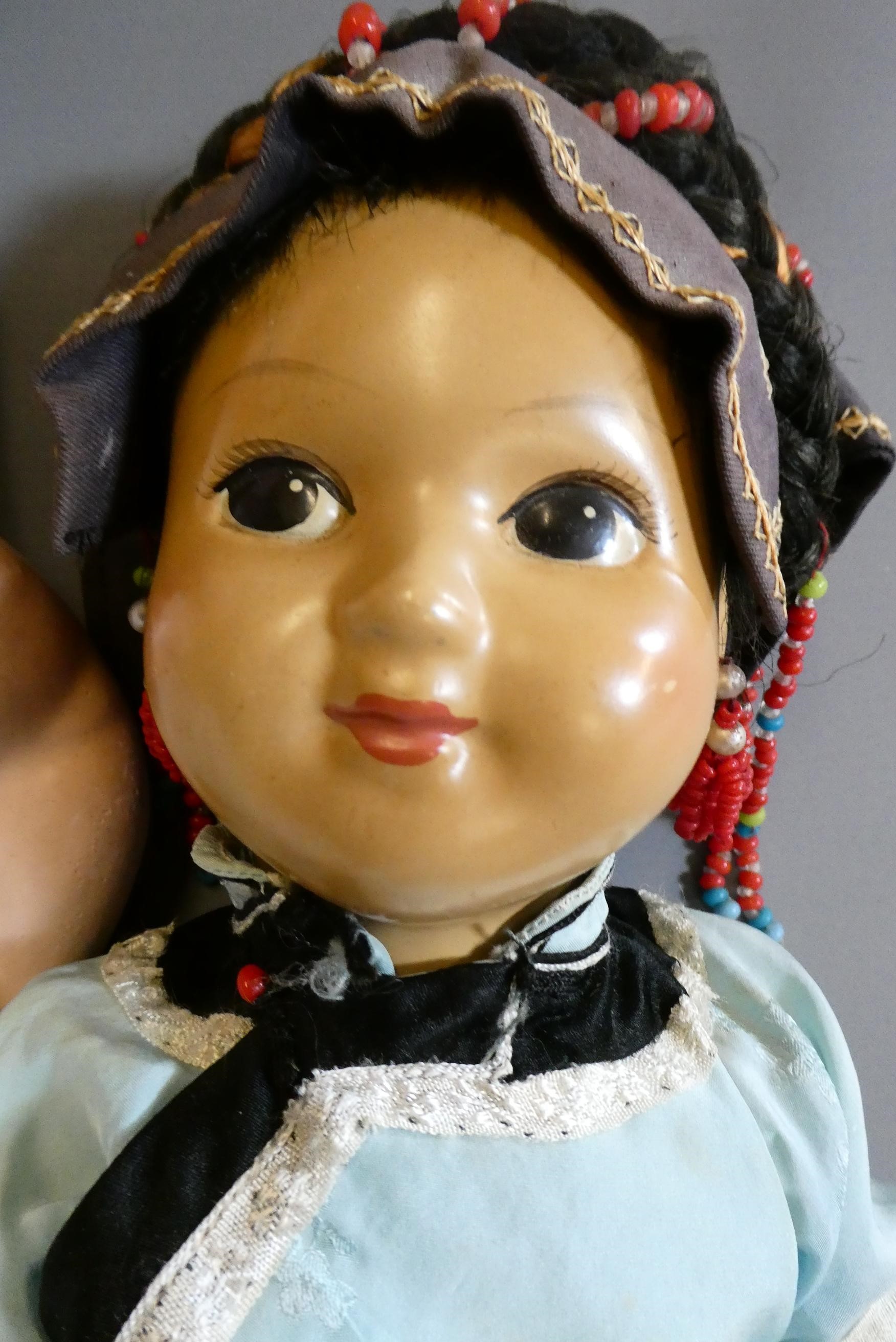 Two vintage dolls Image