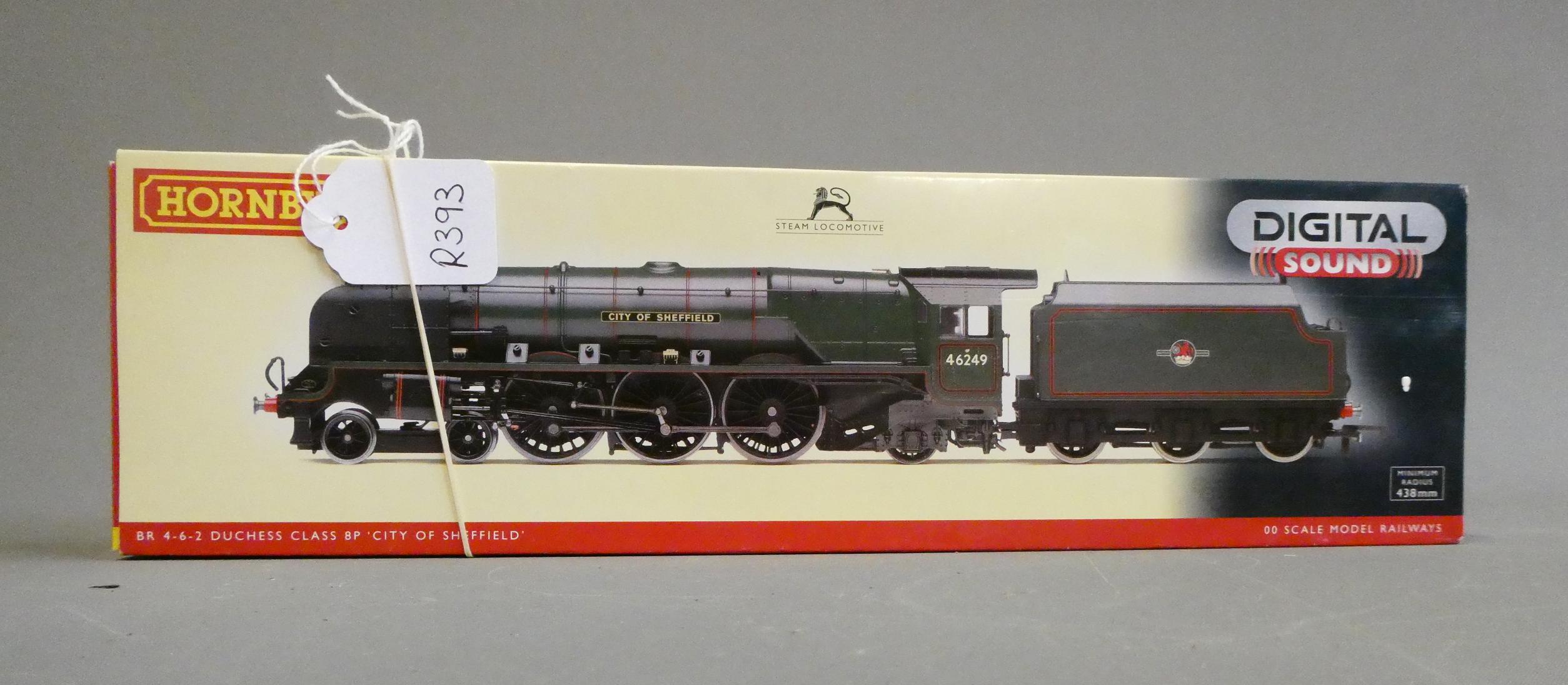 Hornby BR Duchess Class 'City of Sheffield' in BR lined green, factory fitted with DCC sound Image