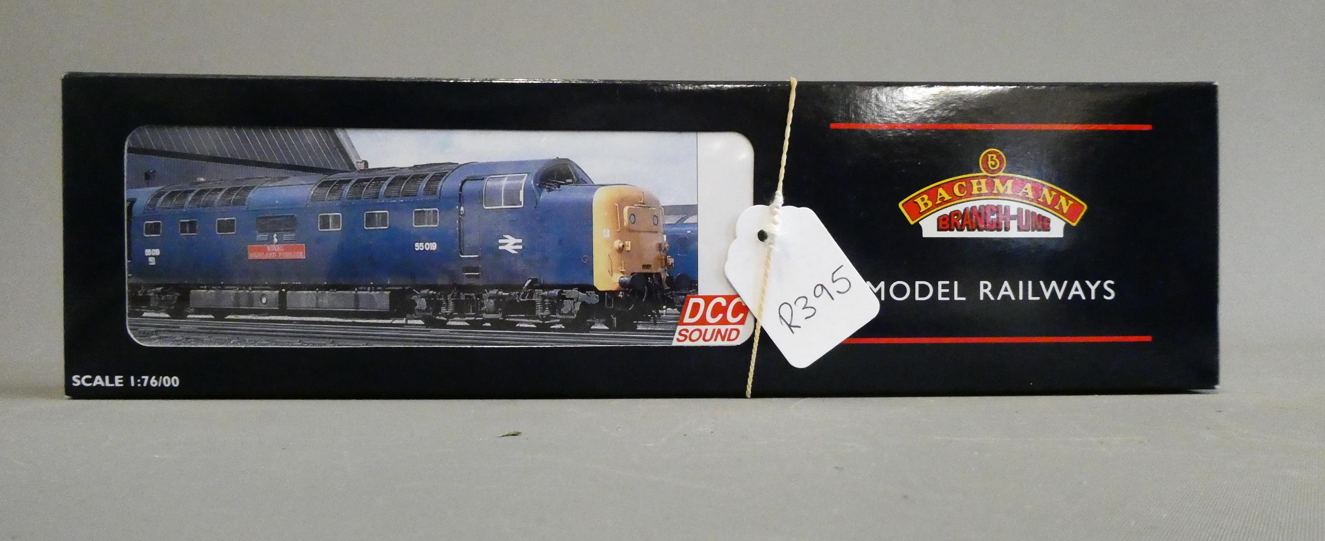 Bachmann BR Blue Class 55-019, factory fitted DCC sound decoder, boxed, excellent to mint (Est. plus Image