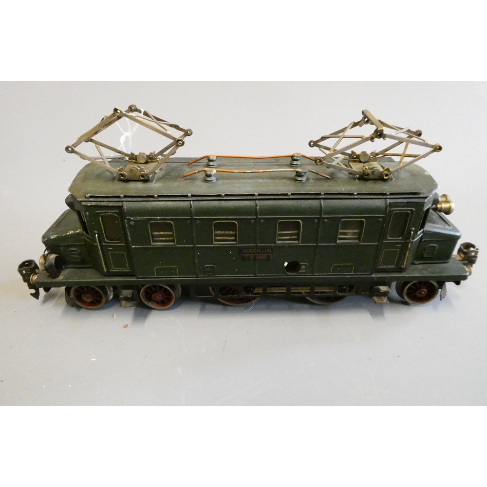 Marklin Clockwork Marklin clockwork cs920 swiss electric locomotive, some age to paint ...