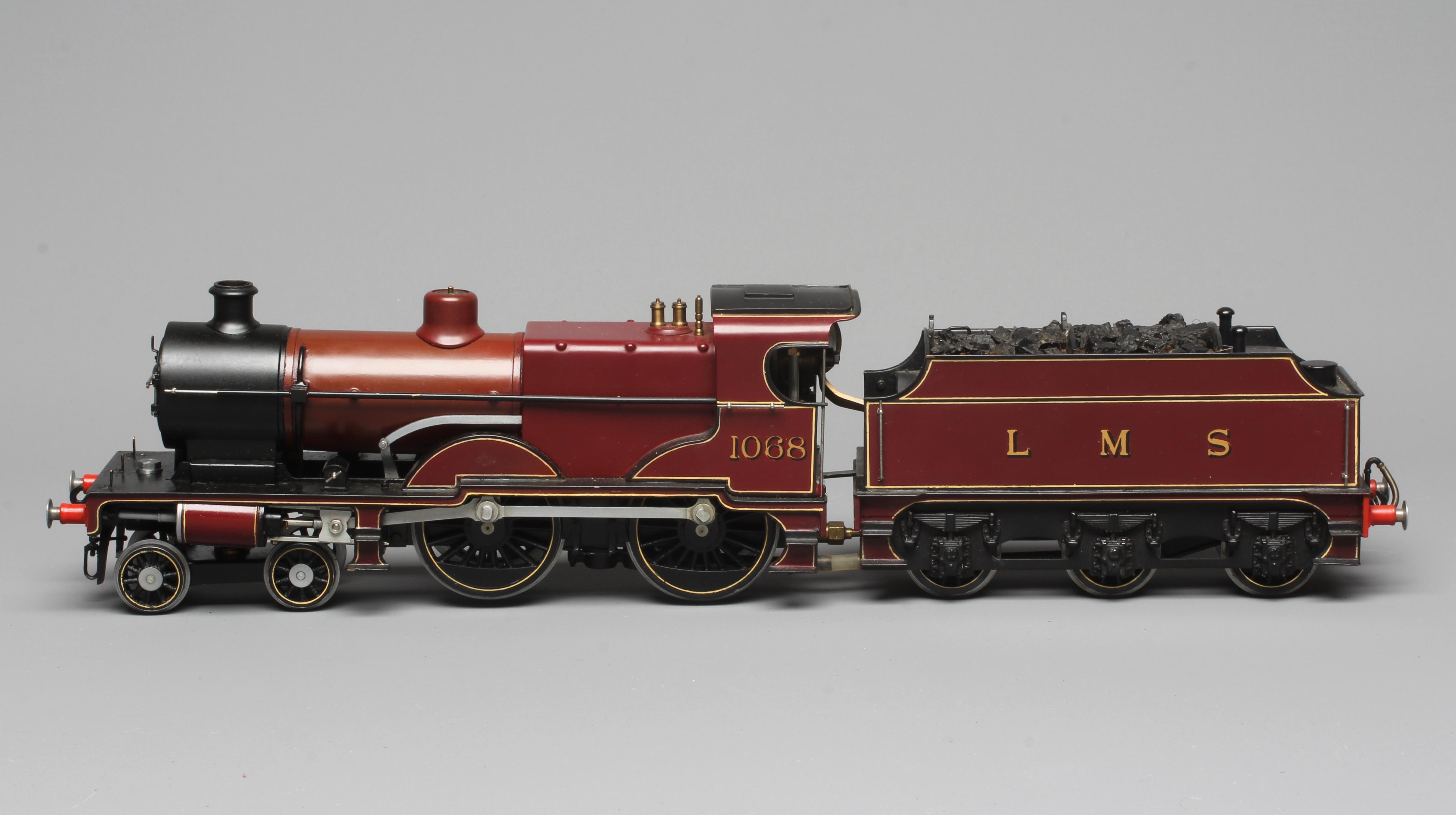 Steam Age London live LMS Compound locomotive finished in LMS lined red Image