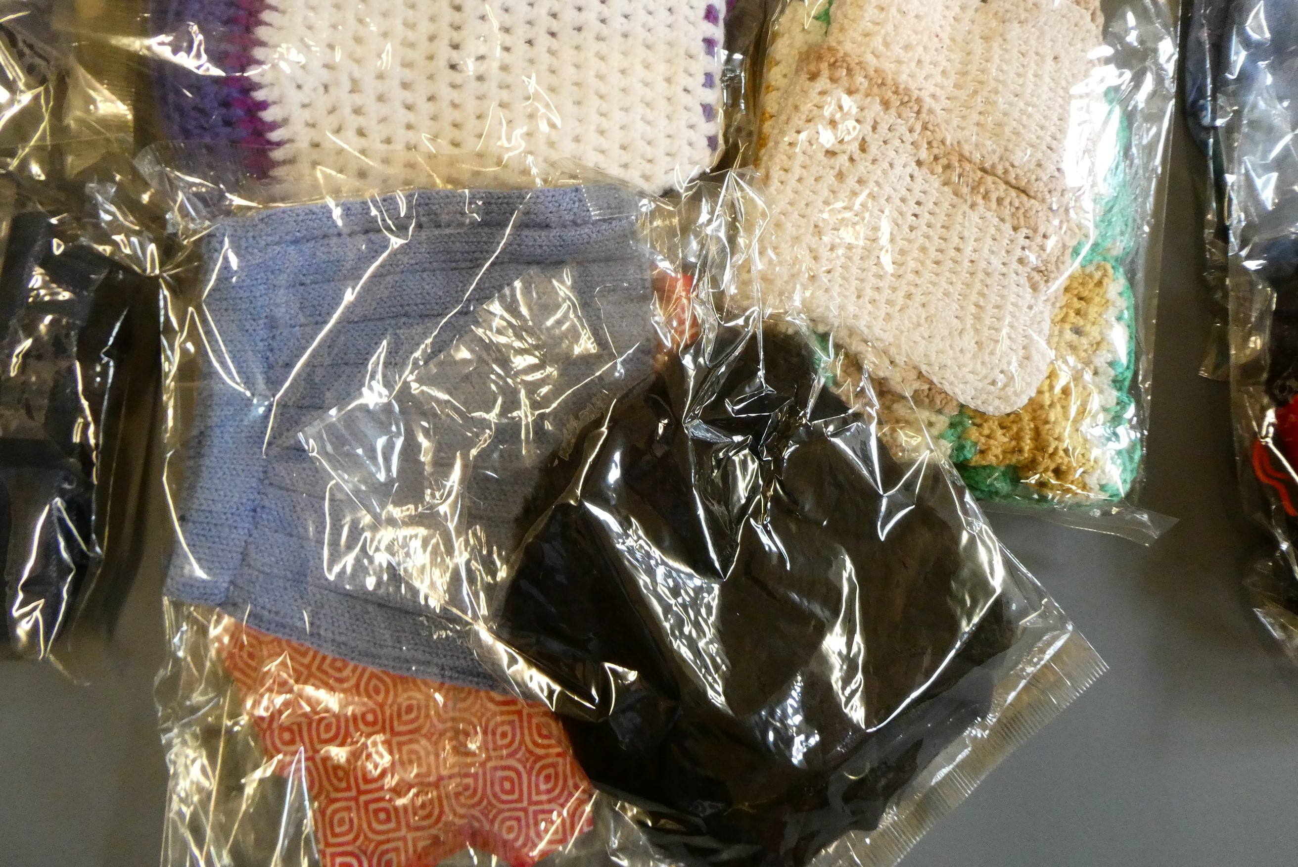 Sasha doll, with a bag of original 1970s Sasha clothing and other clothing to fit Sasha Image