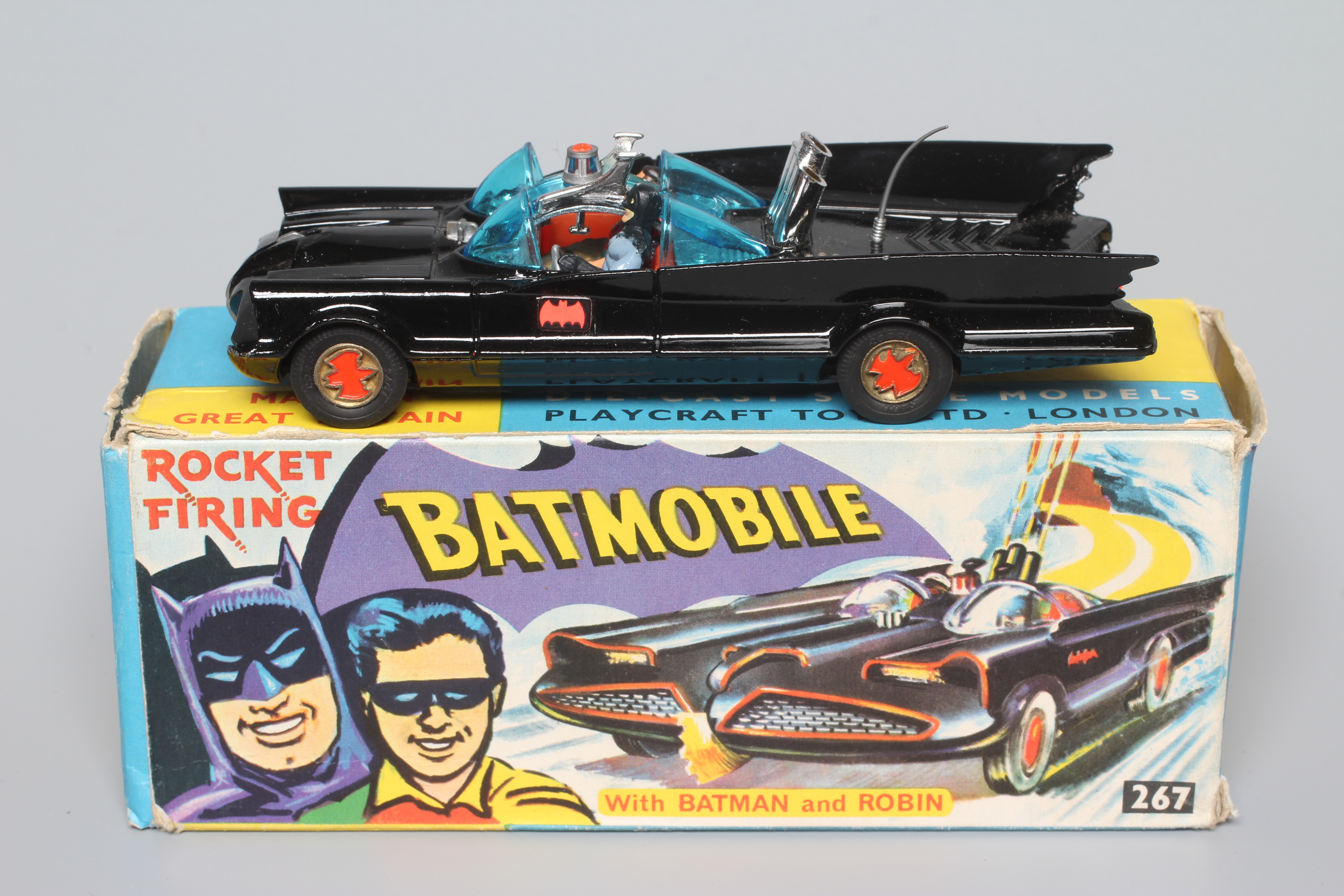 Corgi 267 Batmobile 1966/7 version, Box has some wear to flaps, interior packing good, missing Image