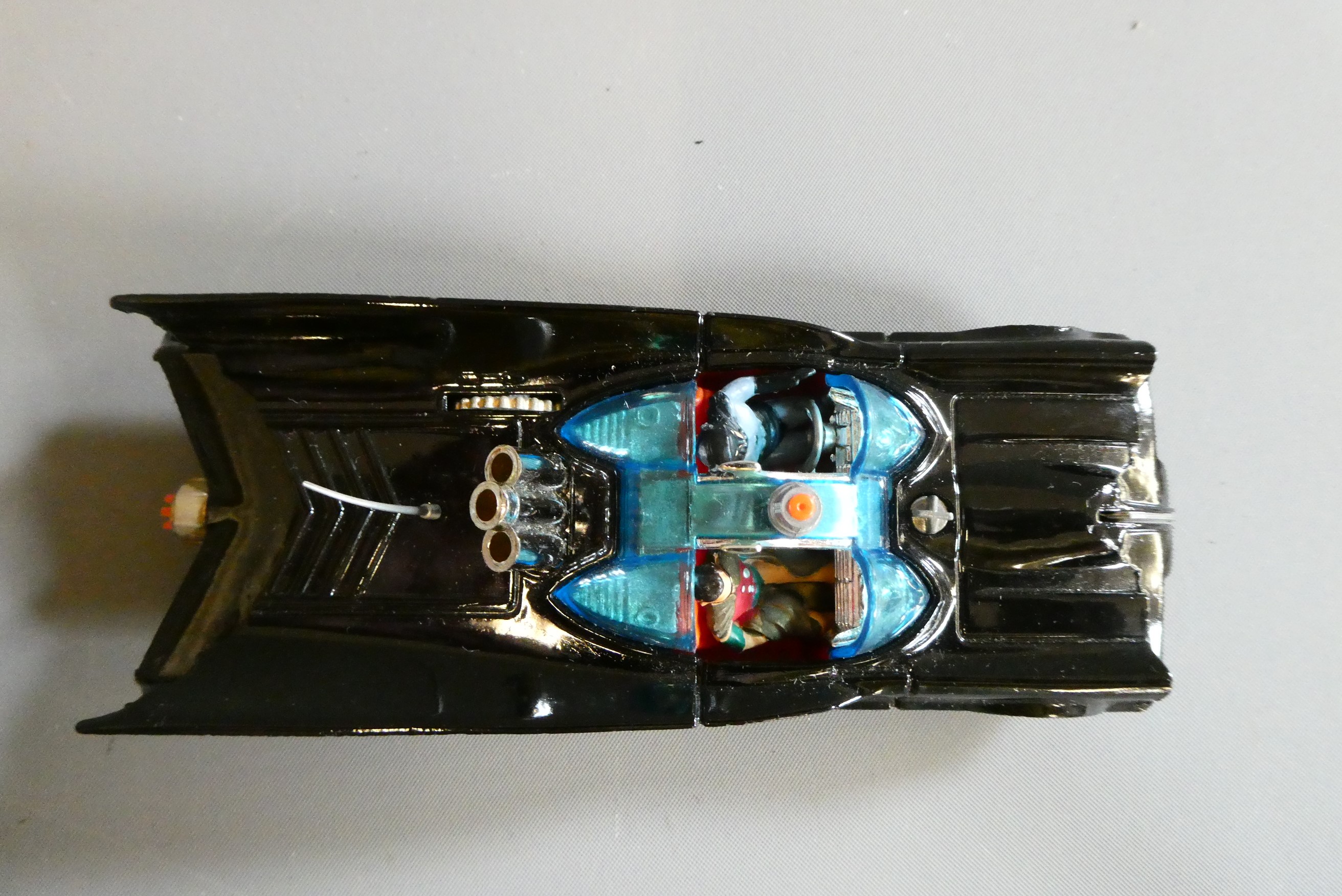 Corgi 267 Batmobile 1966/7 version, Box has some wear to flaps, interior packing good, missing Image
