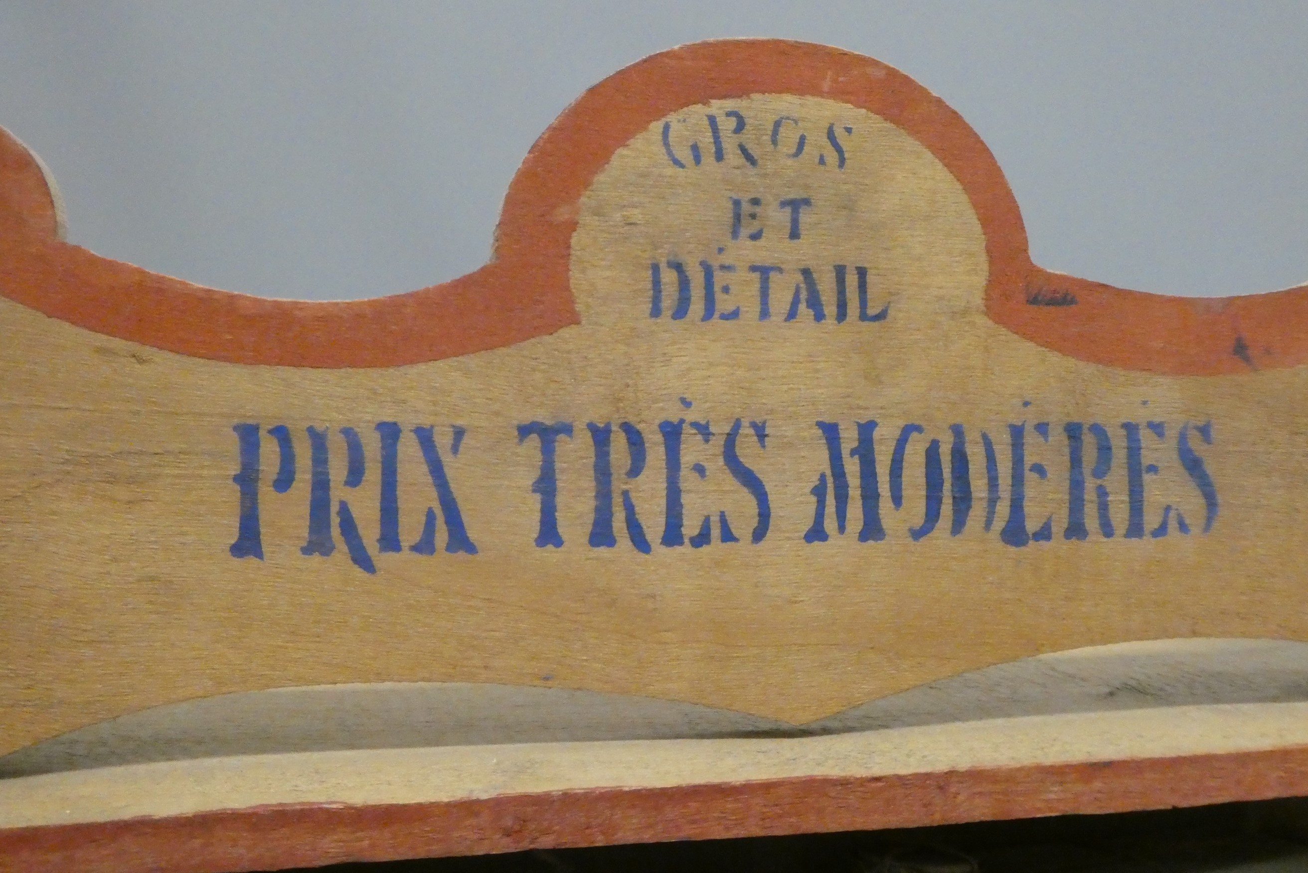 Two vintage doll's house/display items Image