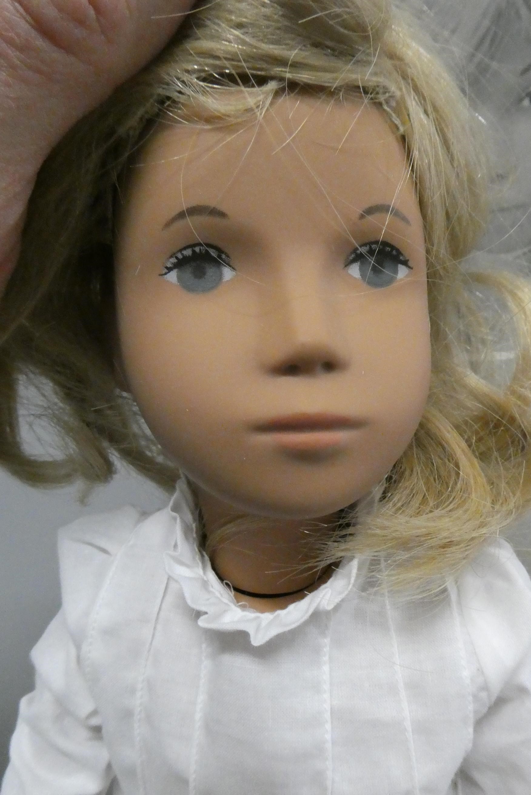 A Sasha doll, 182 "Fair hair Pintucks", limited edition, in original outfit, box and certificate, Image