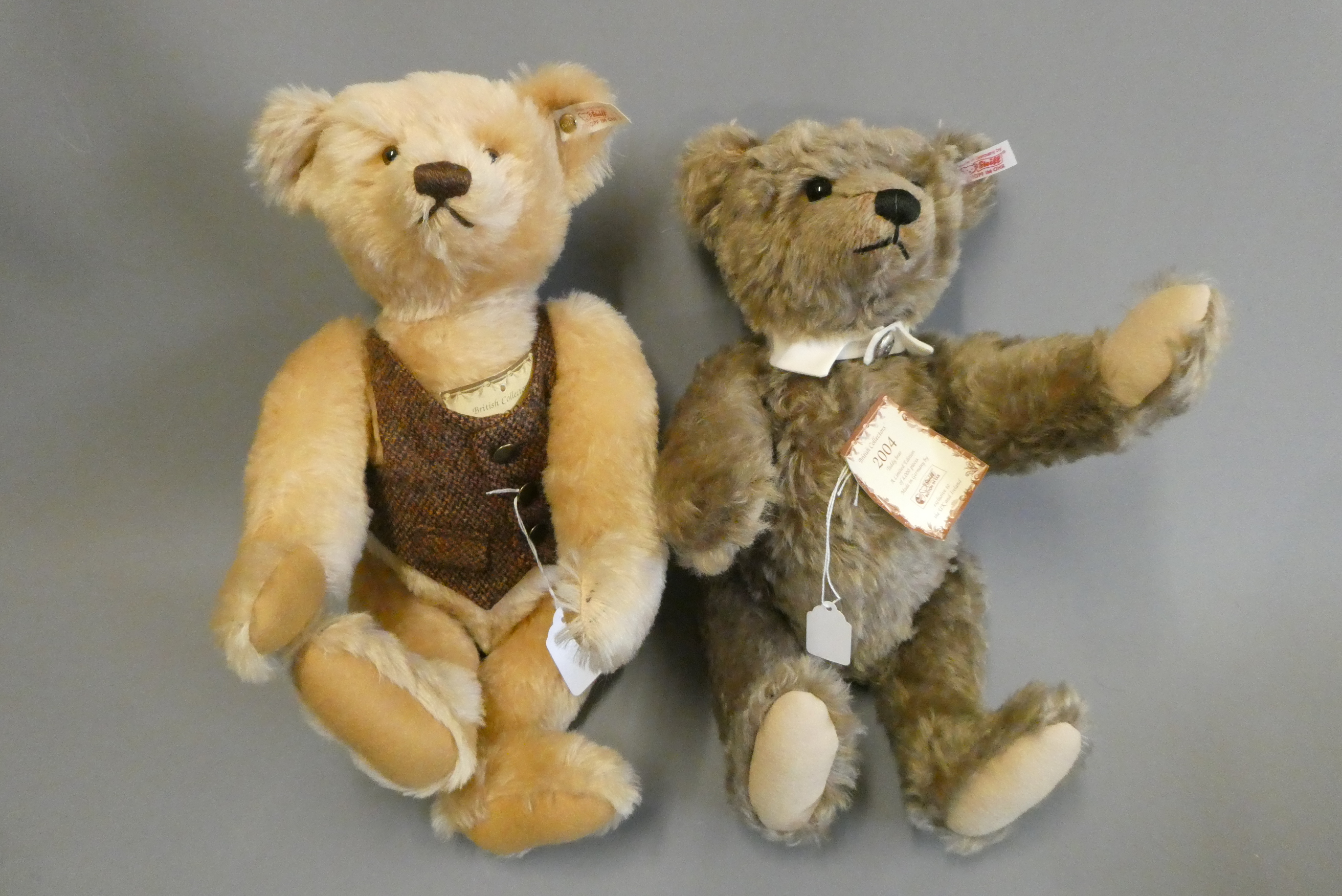 Two Steiff collectors bears, comprising a 17" 1996 growling bear in a tweed wasitcoat and a 15 1/2" Image