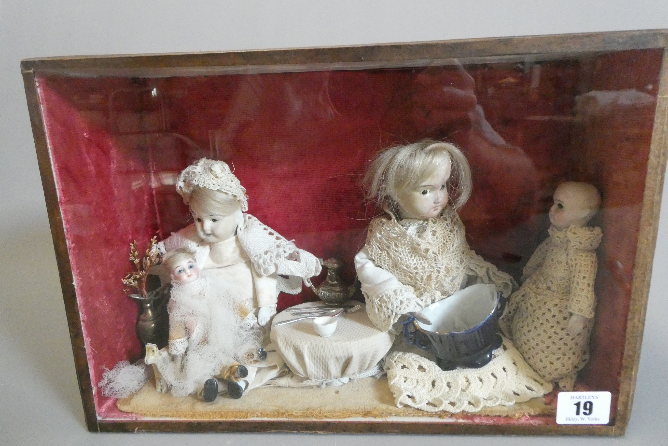 A cased and glazed diorama Image