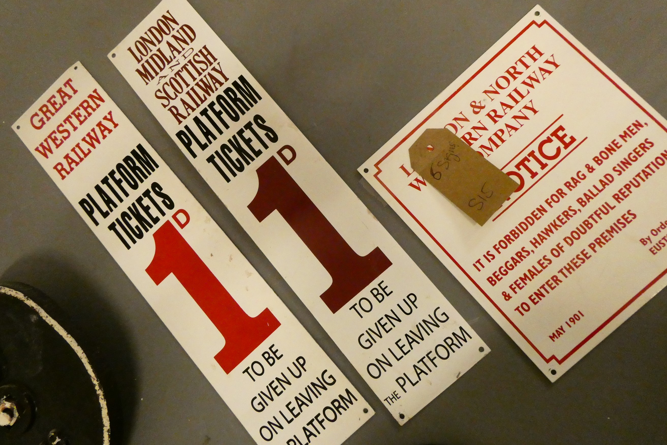 Three BR wagon cast iron number and painting plates and three reproduction aluminium railway ticket Image
