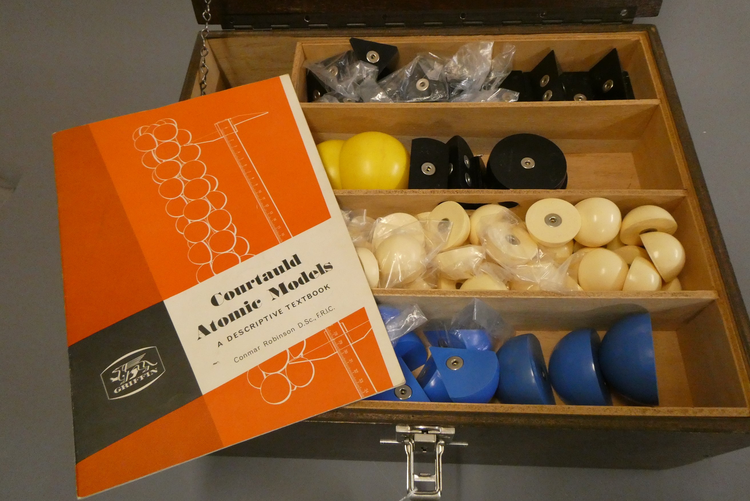 Courtauld Atomic models by Griffin & George Ltd Image