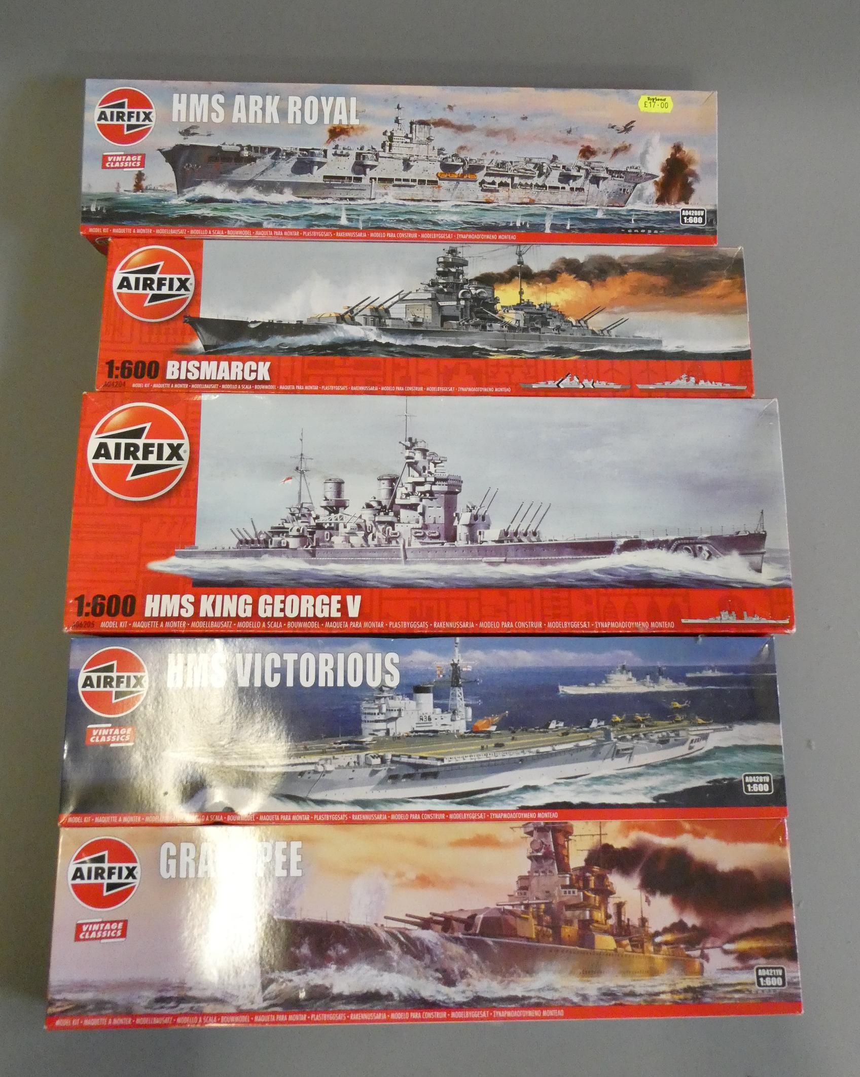 Twenty Five plastic construction kits Image